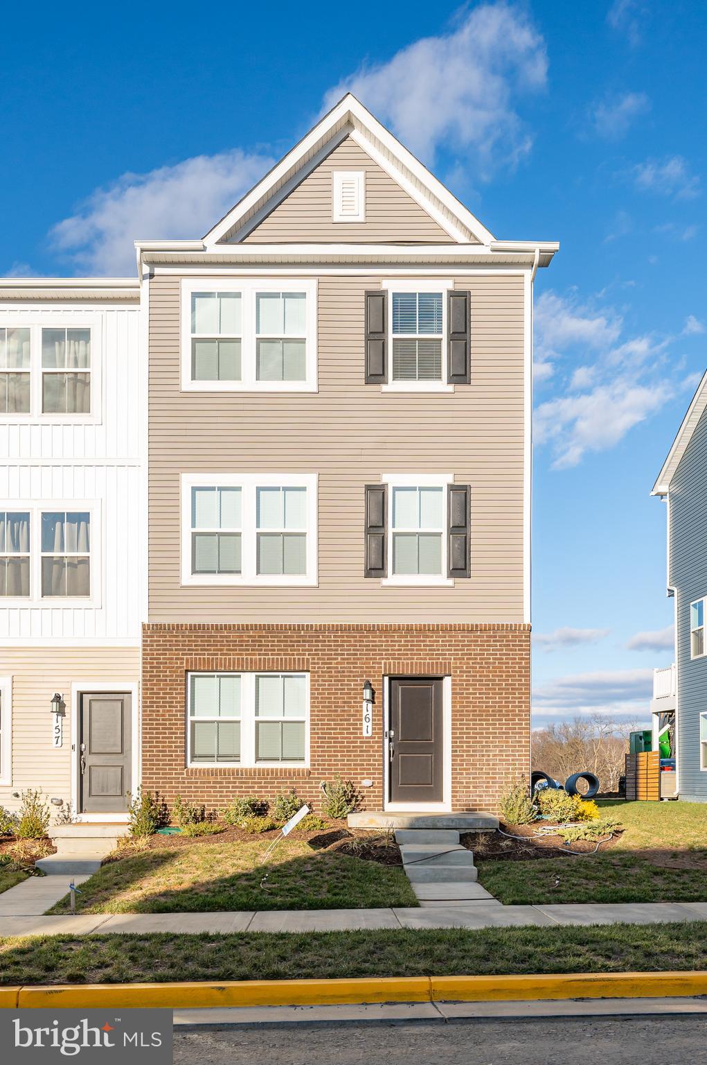 SHENANDOAH SPRINGS - Residential Lease