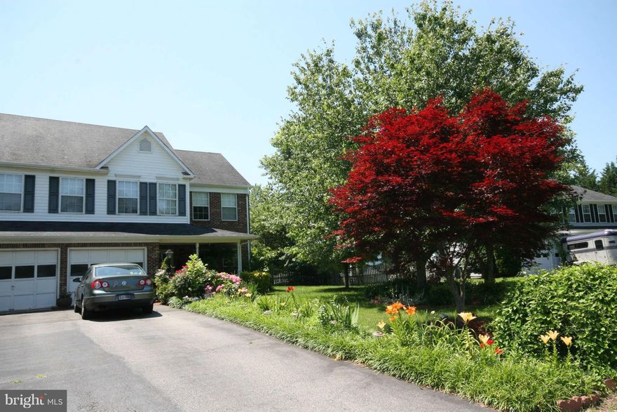 Simply stunning 5 bedroom home. Finished basement rec room with bedroom and full bath. Additional bedroom on 5th floor loft. LARGE fenced yard. Gourmet kitchen with granite and updated appliances. Pets case/case. Please call tenant to show and alternate agents with any questions.