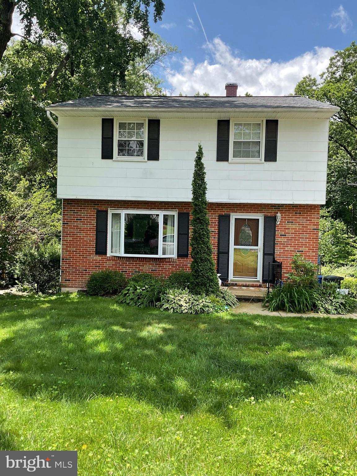 Welcome to 2817 Ontario Ave in the Heart of Parkville!
This well-maintained brick home is hitting the market for the first time in over 28 years! Nestled in one of Parkville’s most sought-after neighborhoods, this charming 3-bedroom, 1 full and 2 half bath home offers timeless character and a unique opportunity to bring your personal style to a solid, lovingly cared-for home.
Step inside to find generous living spaces, thoughtful details, and endless potential. Enjoy extra-large, double-depth closets in all three bedrooms, perfect for ample storage. The main floor deck extends the full length of the back of the house, ideal for relaxing or entertaining, while a patio off the finished basement also spans the back of the home, providing additional outdoor living space.
Step outside to discover a backyard that any nature lover will appreciate—lush greenery and mature trees create a peaceful, private retreat that backs to a tranquil stream. Whether you enjoy summer gatherings, morning coffee, or simply unwinding surrounded by nature, this backyard is a true sanctuary. A convenient shed provides extra storage for your tools and hobbies.
Other features include - A full bathroom and two half baths for convenience - Home warranty included for added peace of mind - Located in a quiet, established neighborhood filled with charm and lovely neighbors who truly care about community - Easy access to shops, dining, schools, and commuter routes.
Seller offering renovation incentive—perfect opportunity to update and personalize your new home!
Whether you're a first-time buyer or looking to settle into a welcoming community with room to grow, this is your chance to own a home in a neighborhood known for its warmth, pride of ownership, and natural beauty.
