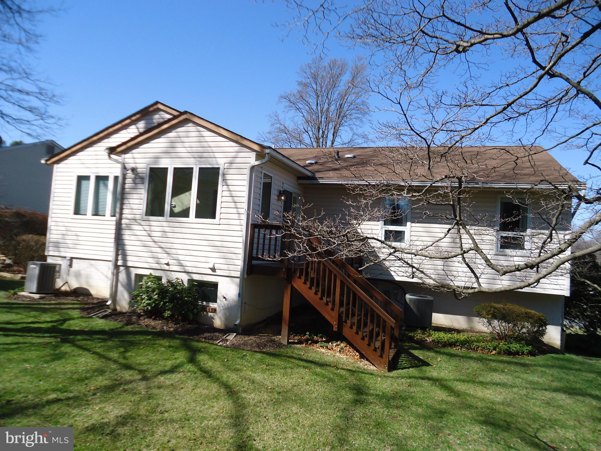 TYSONS WOODS - Residential Lease