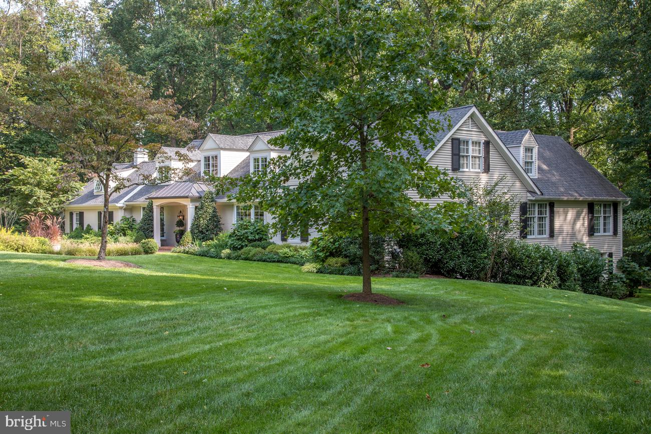 RADNOR HUNT - Residential