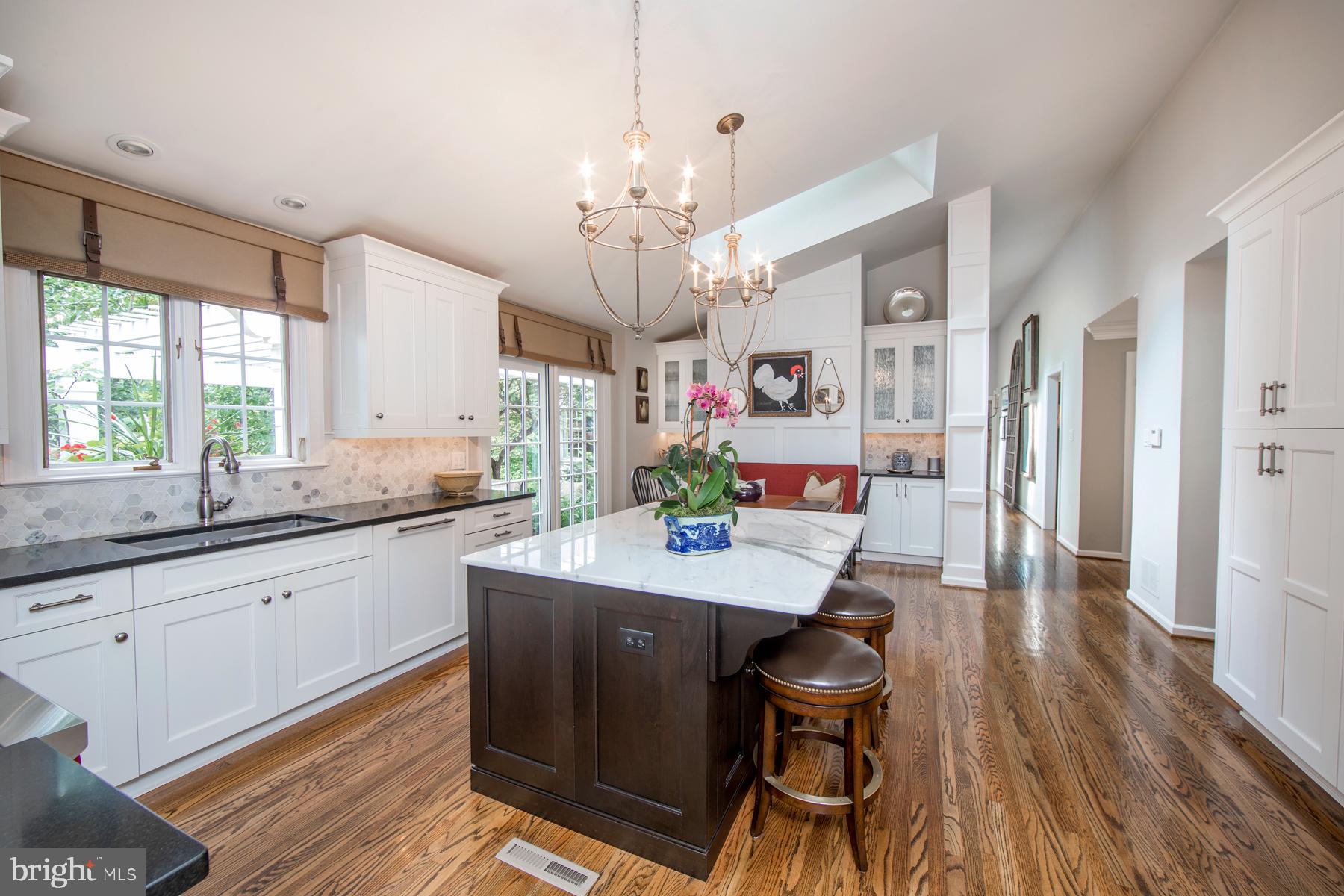 RADNOR HUNT - Residential