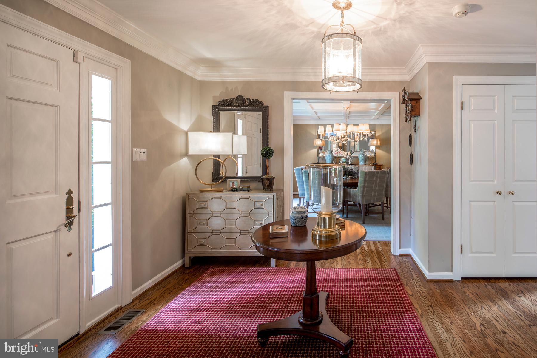 RADNOR HUNT - Residential