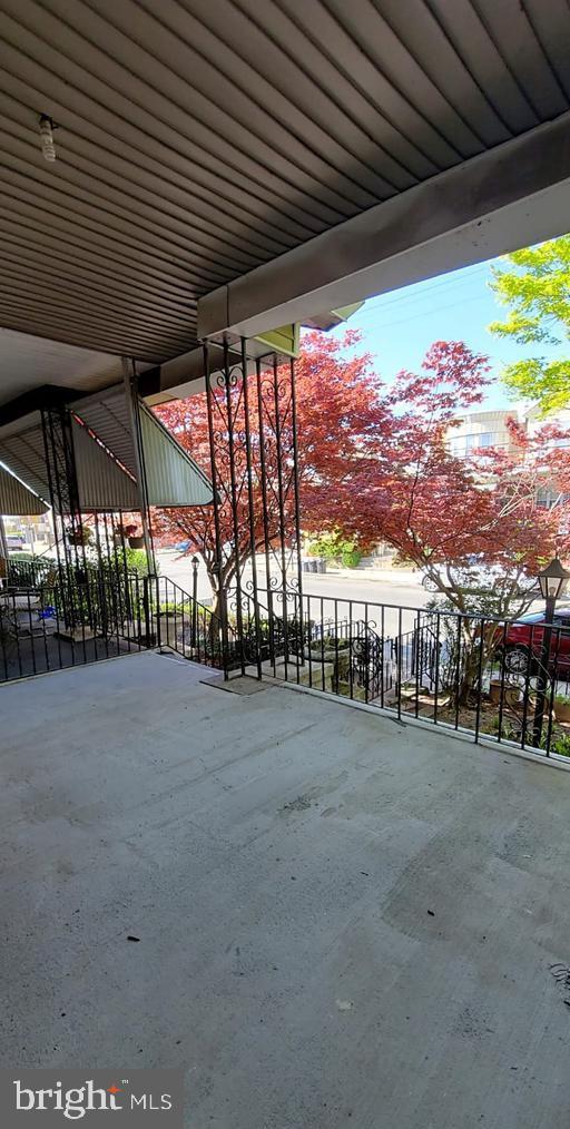 COBBS CREEK - Residential Income