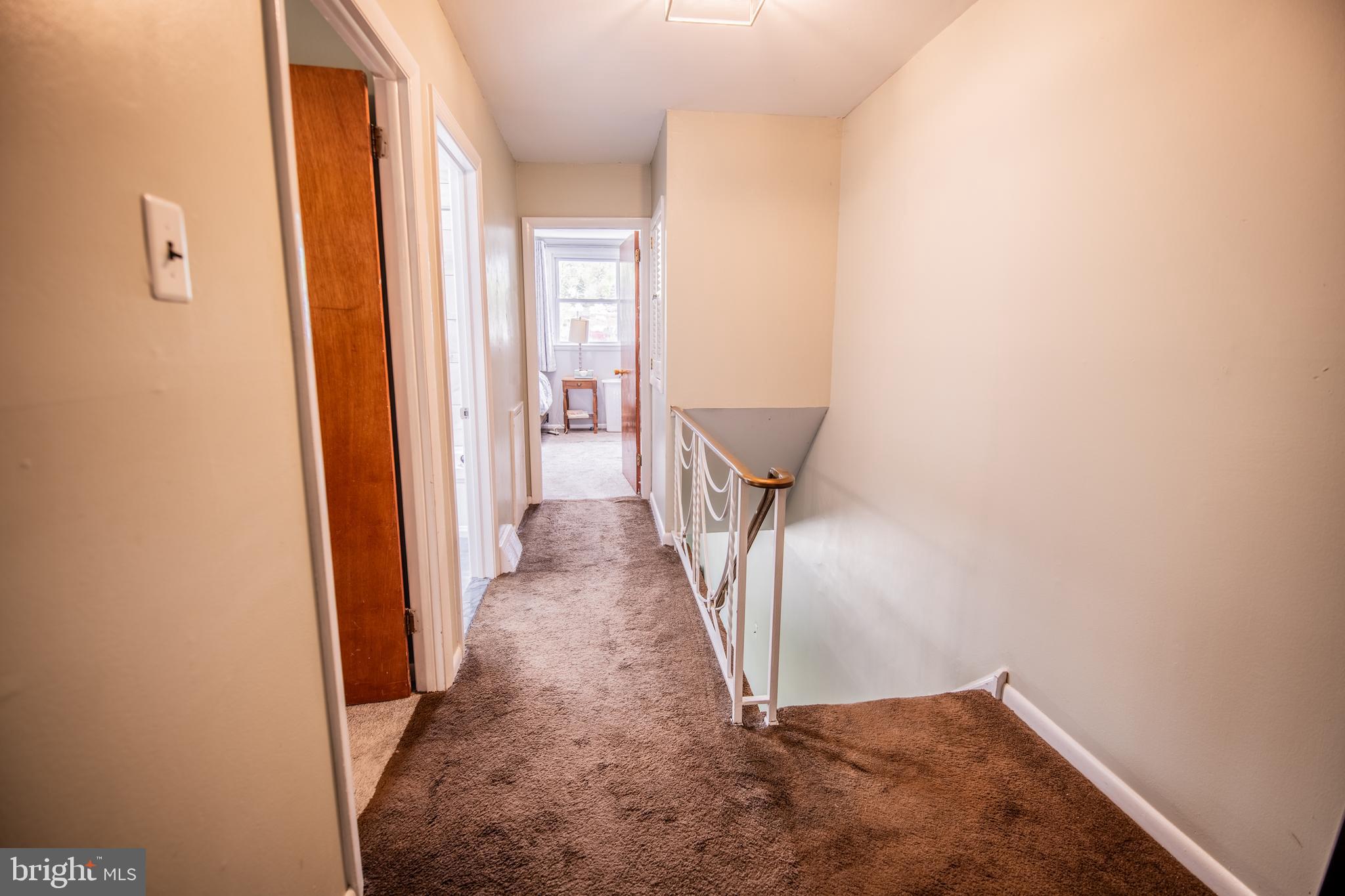 ROXBOROUGH - Residential