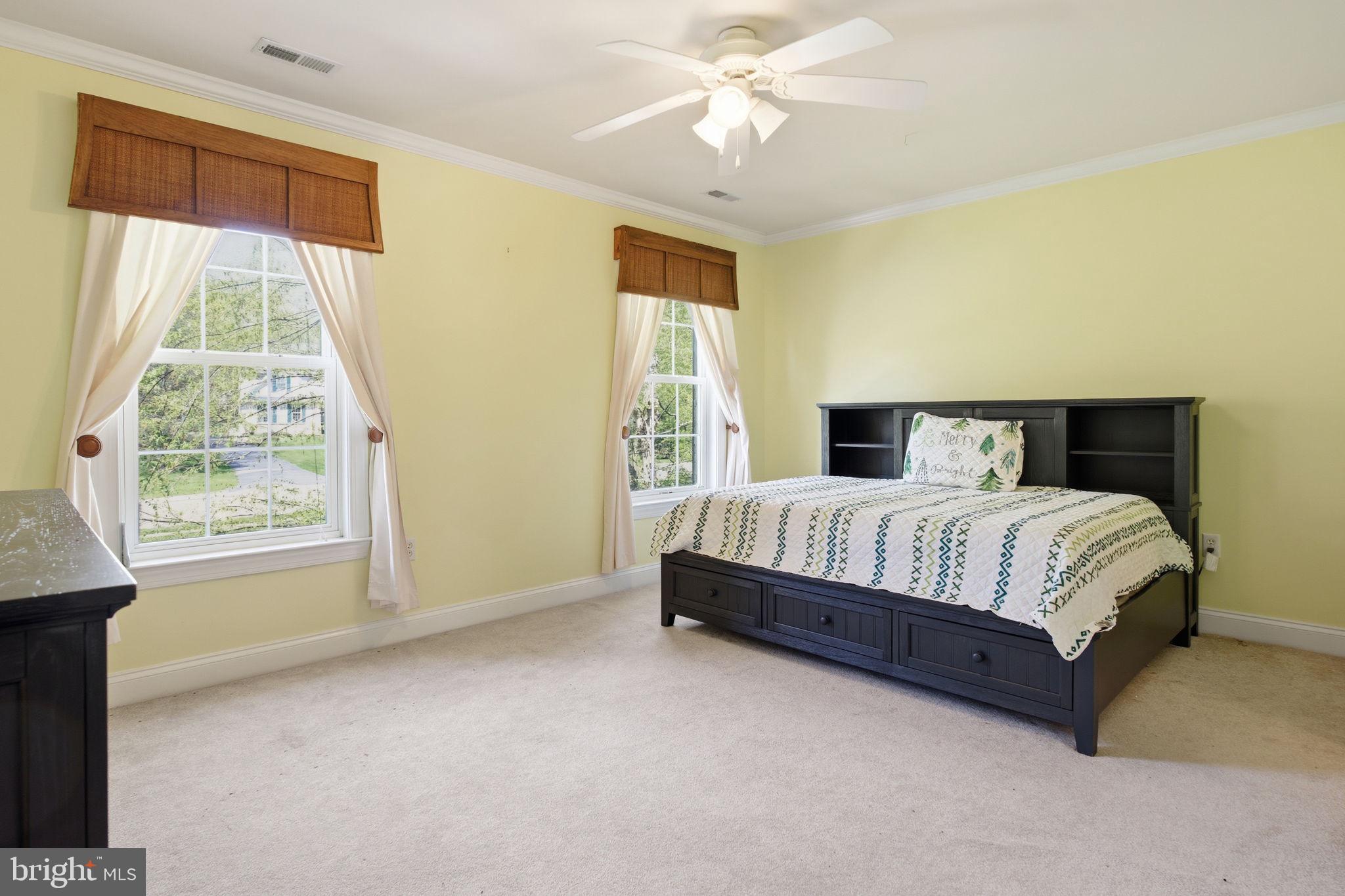 VILLAGES OF ELK NECK WOODHOLME - Residential