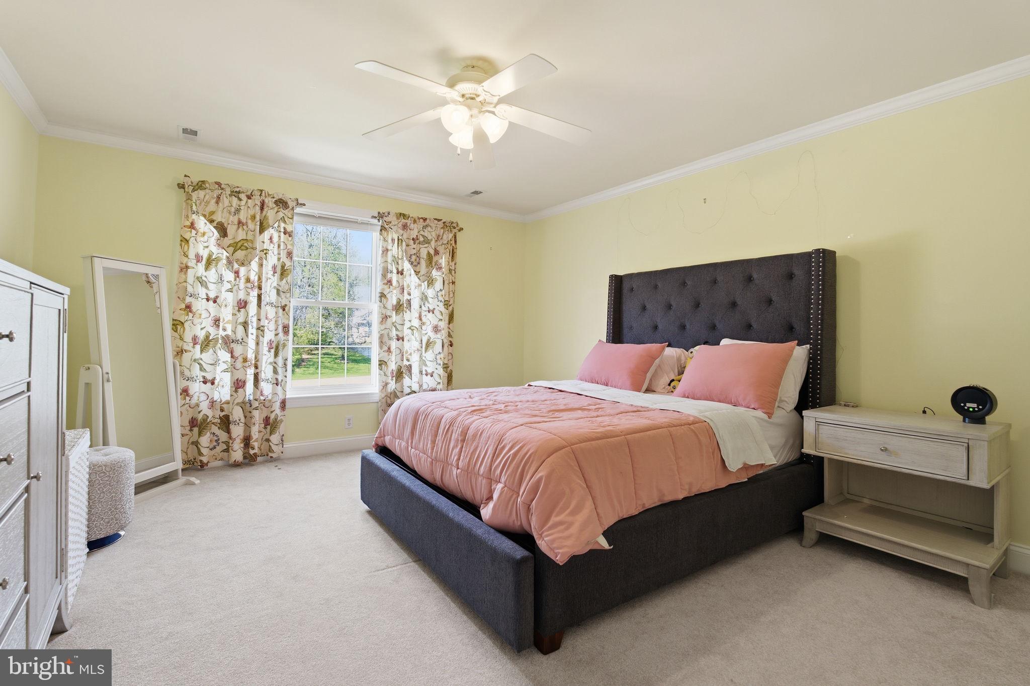 VILLAGES OF ELK NECK WOODHOLME - Residential