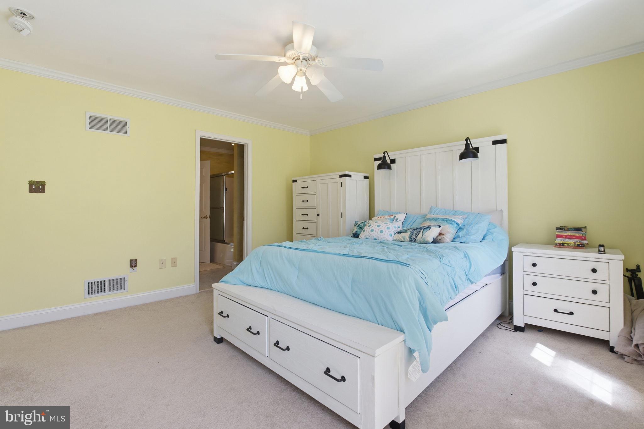 VILLAGES OF ELK NECK WOODHOLME - Residential