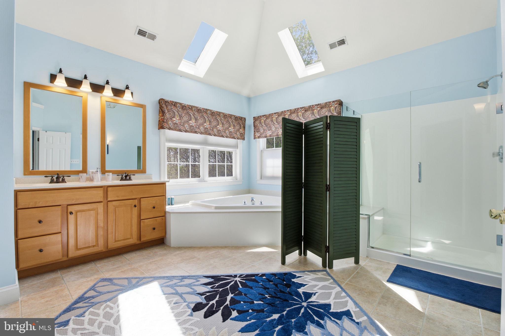 VILLAGES OF ELK NECK WOODHOLME - Residential