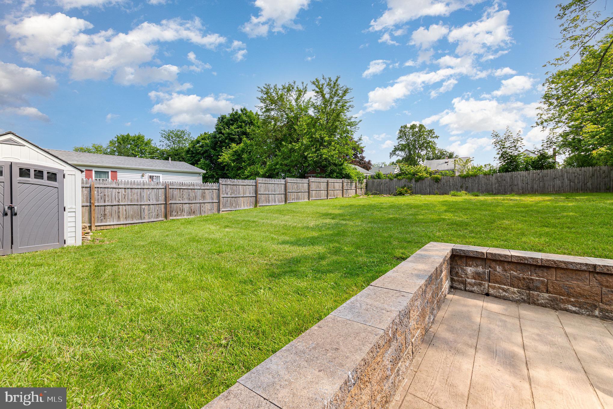 PERRY HALL - Residential