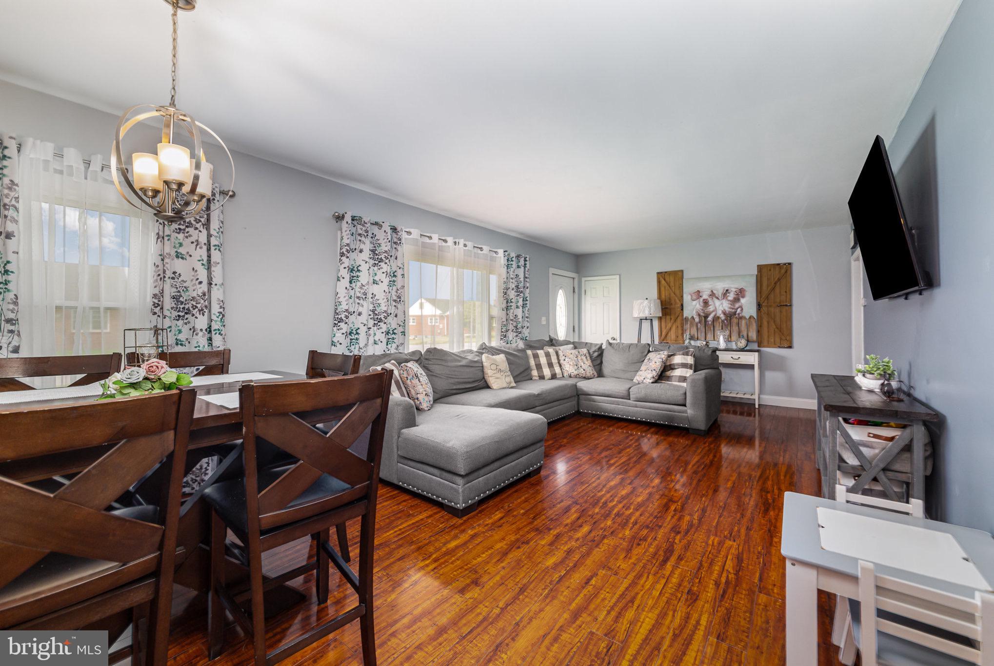 PERRY HALL - Residential