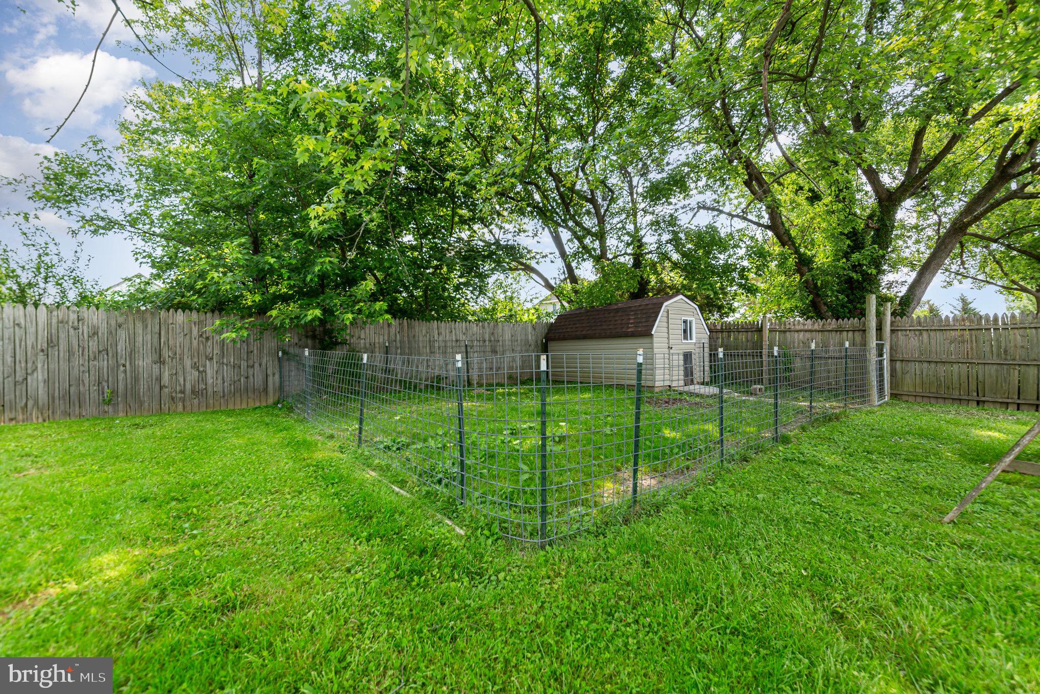 PERRY HALL - Residential