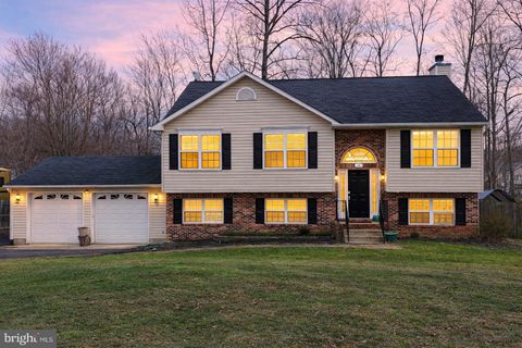 Photo of 48 Boundary Drive, STAFFORD, VA 22556 (MLS # VAST2046582)