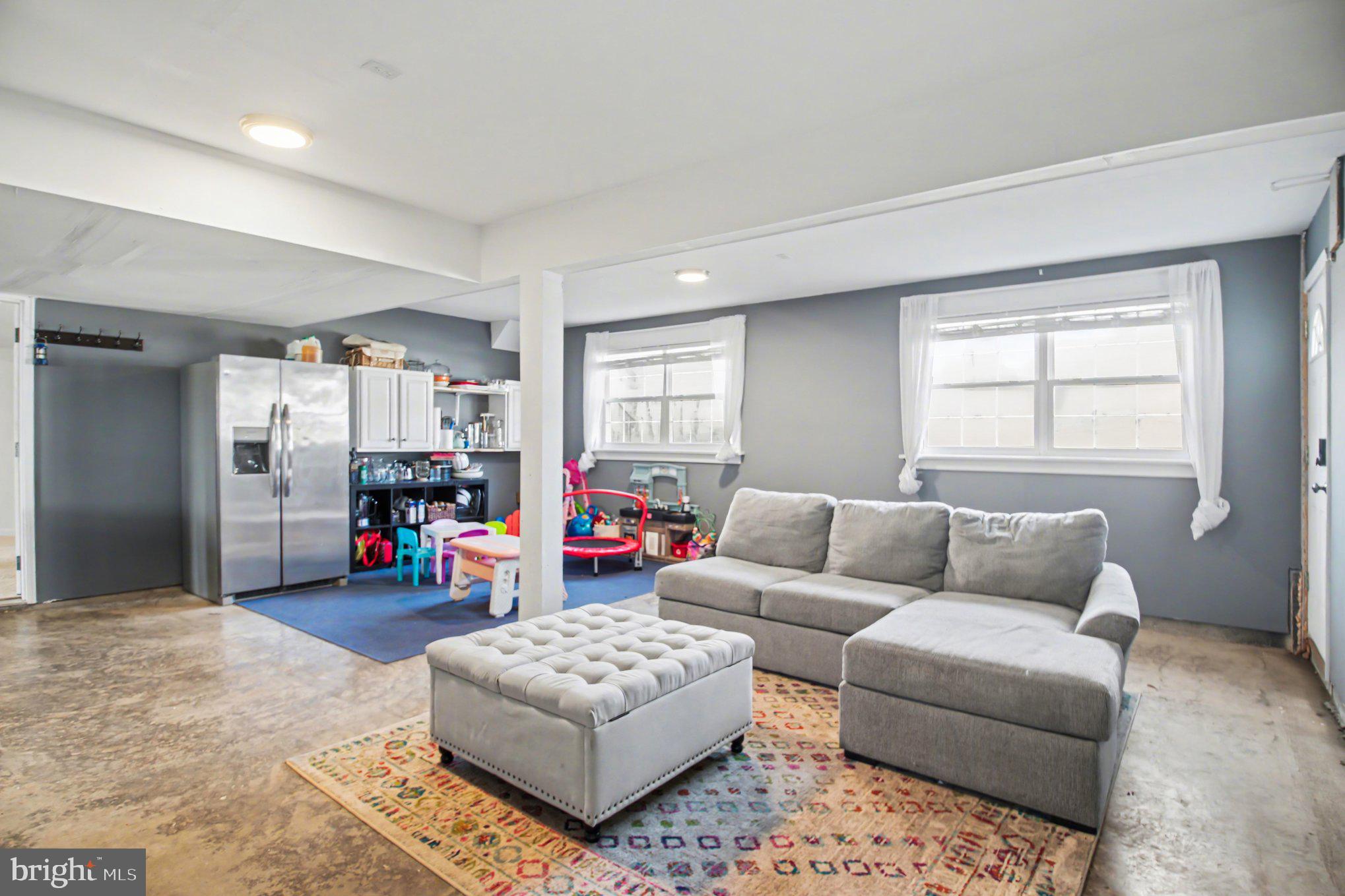 LAKE ARROWHEAD - Residential