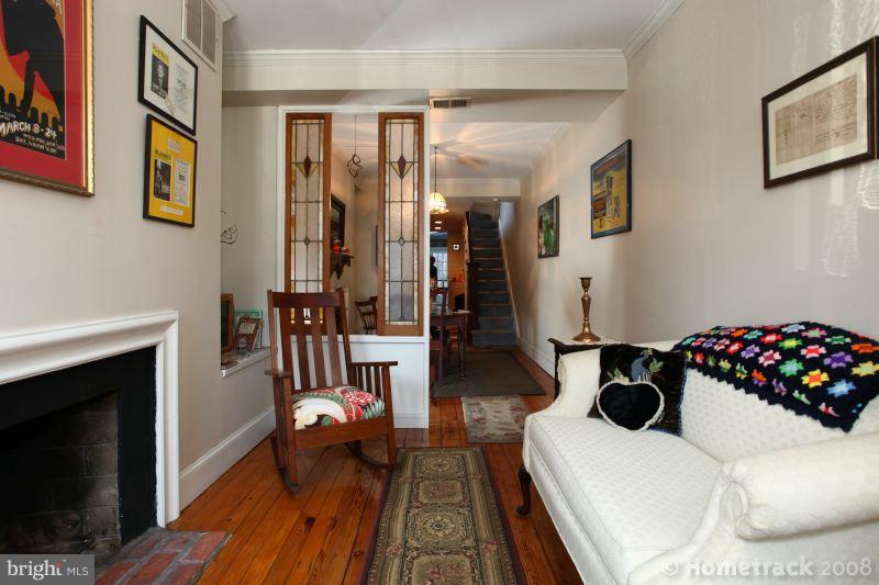 FEDERAL HILL HISTORIC DISTRICT - Residential Lease