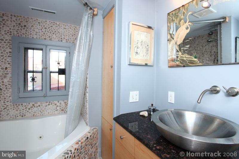 FEDERAL HILL HISTORIC DISTRICT - Residential Lease