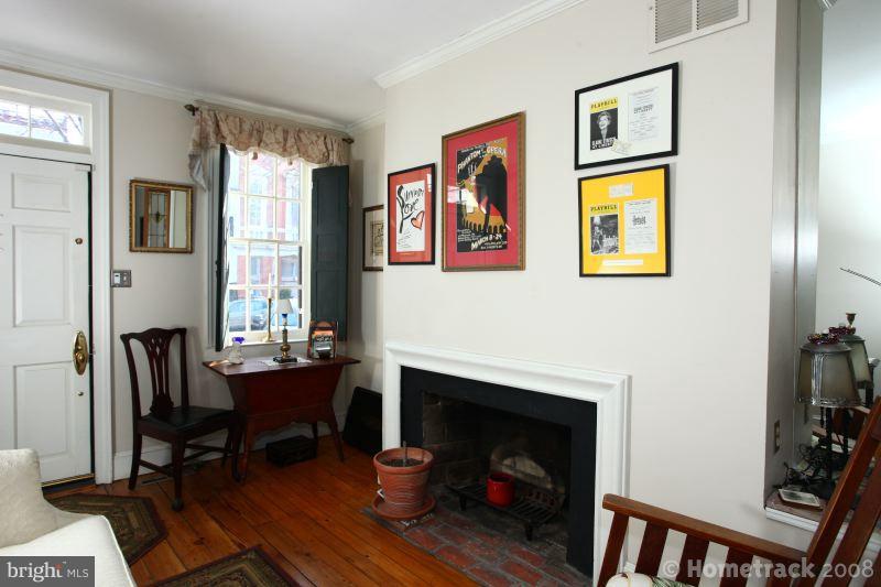 FEDERAL HILL HISTORIC DISTRICT - Residential Lease