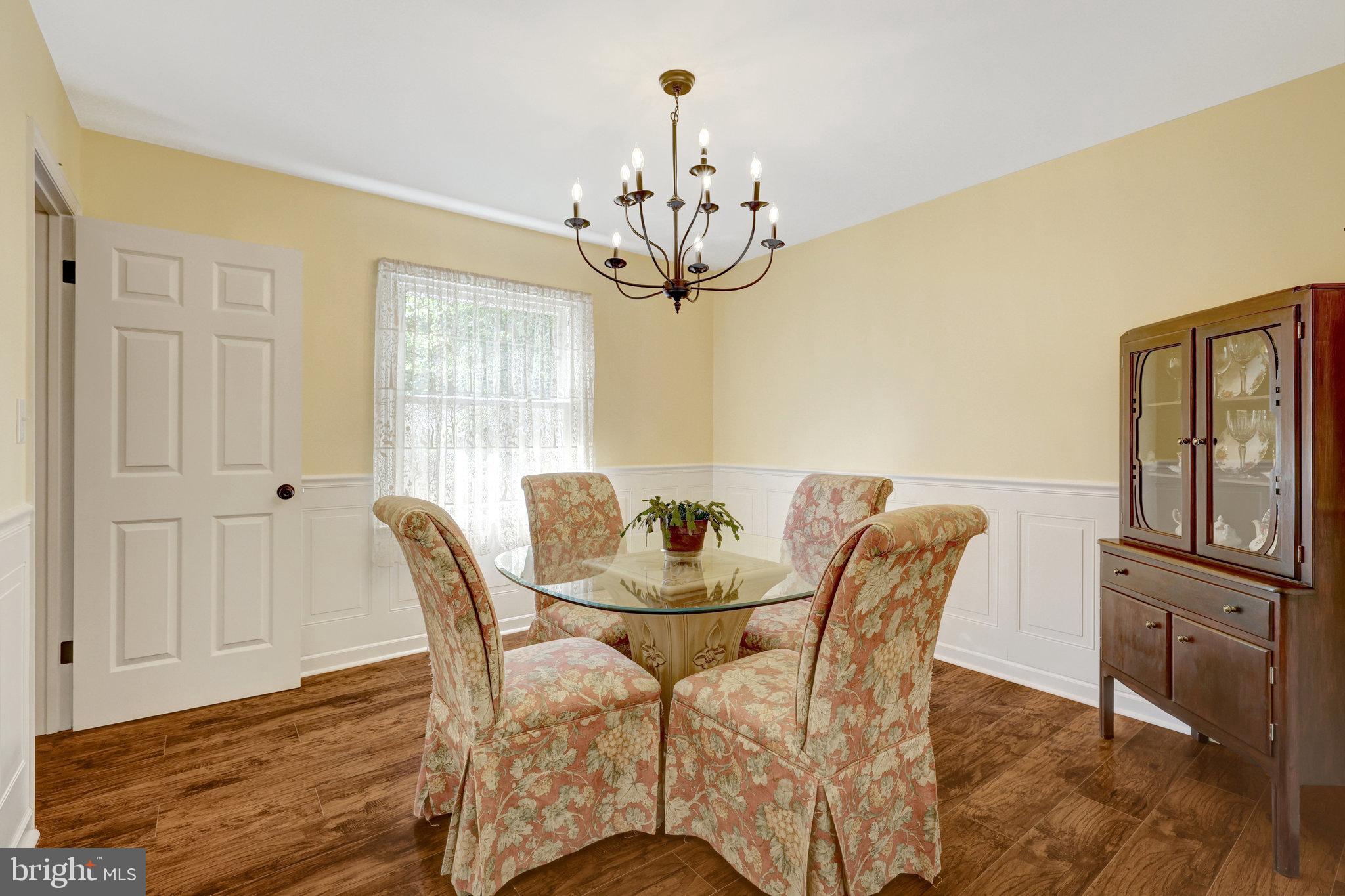 LEEHIGH VILLAGE - Residential