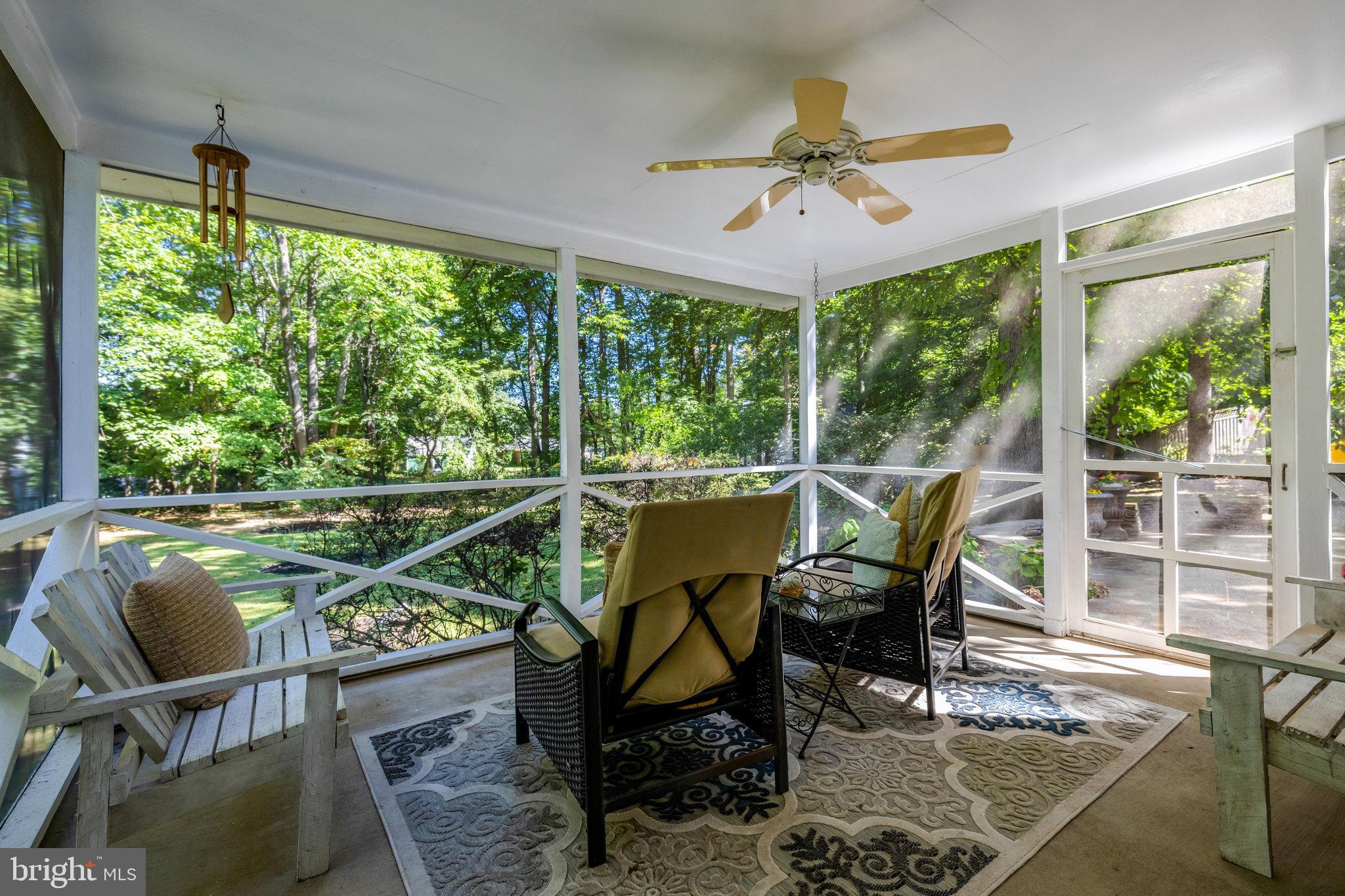 LEEHIGH VILLAGE - Residential