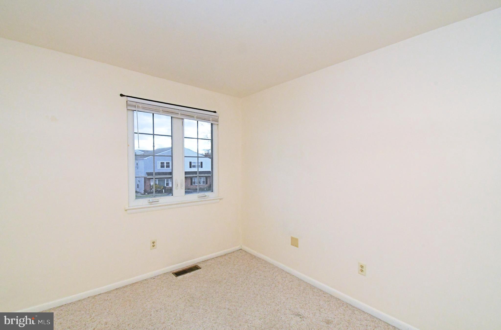 CEDAR GROVE ESTS - Residential Lease