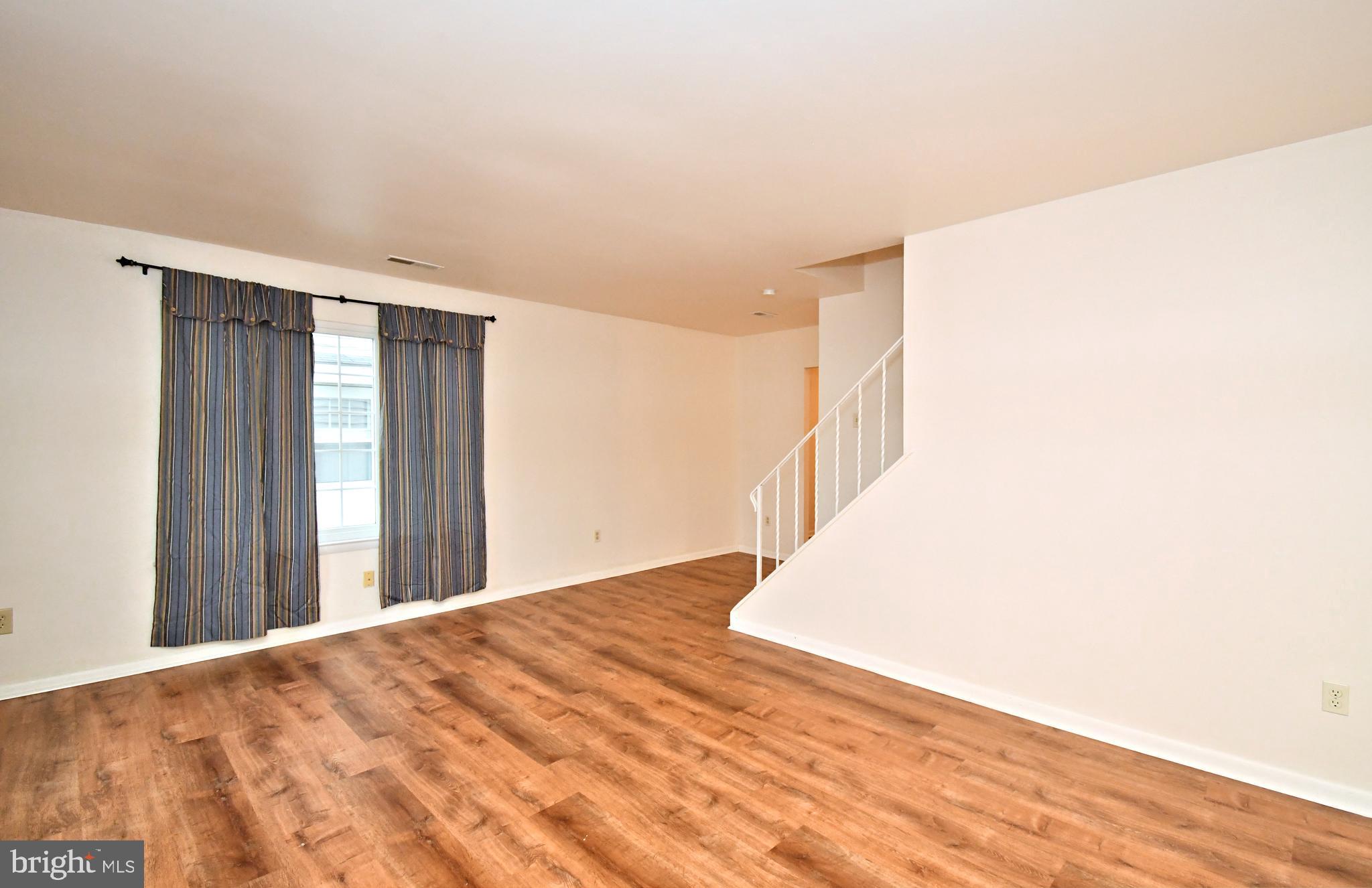 CEDAR GROVE ESTS - Residential Lease