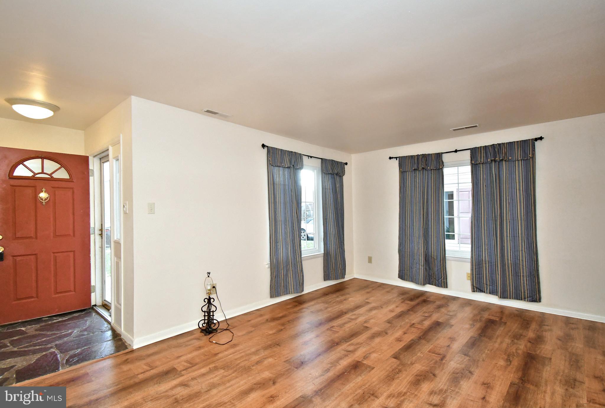 CEDAR GROVE ESTS - Residential Lease