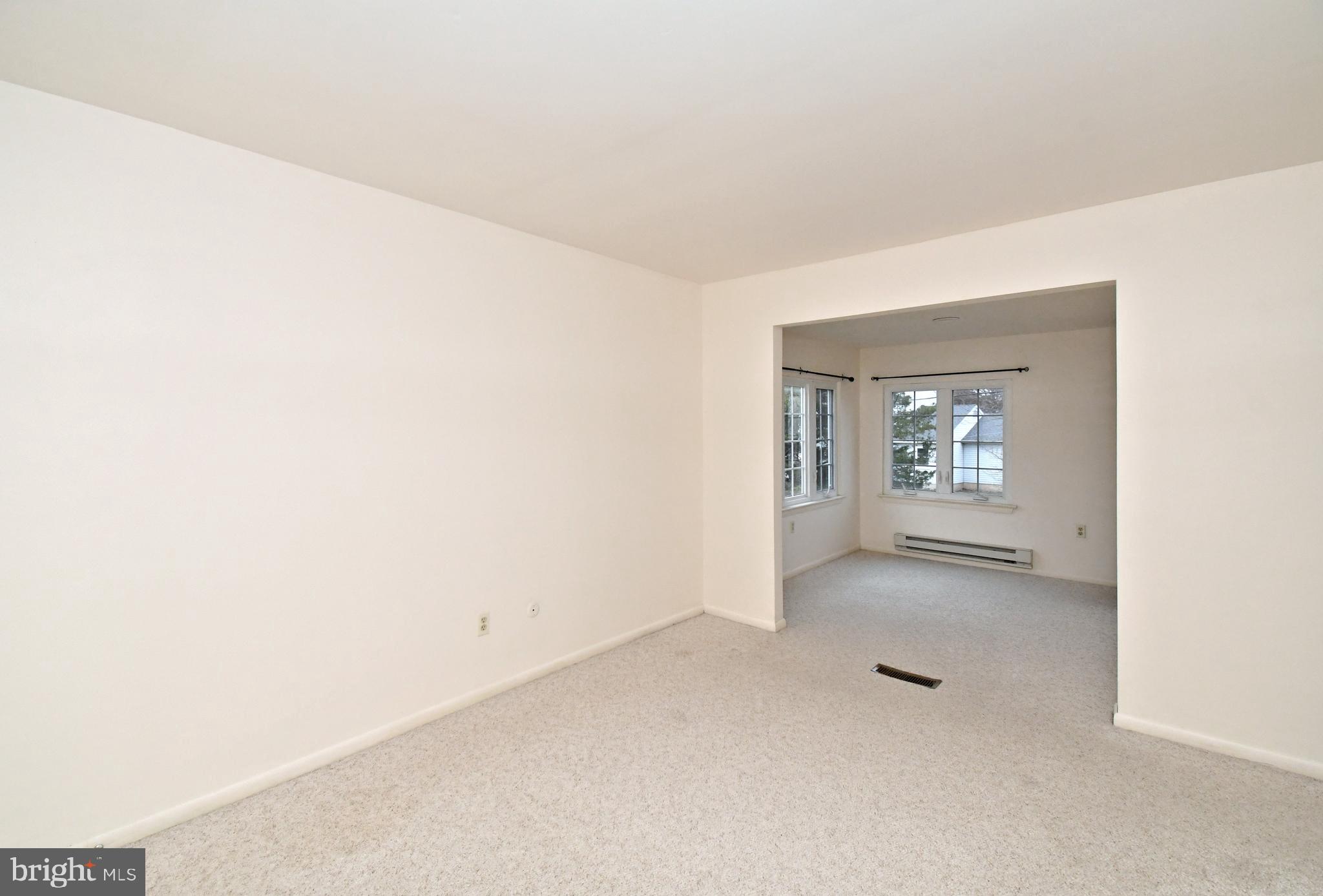 CEDAR GROVE ESTS - Residential Lease