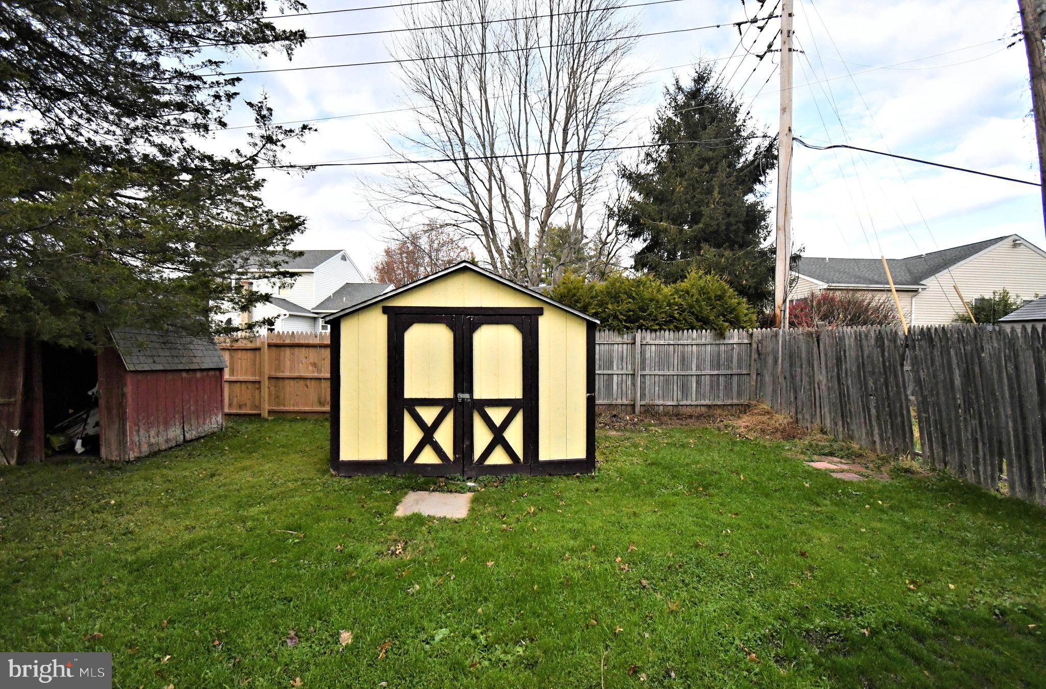 CEDAR GROVE ESTS - Residential Lease