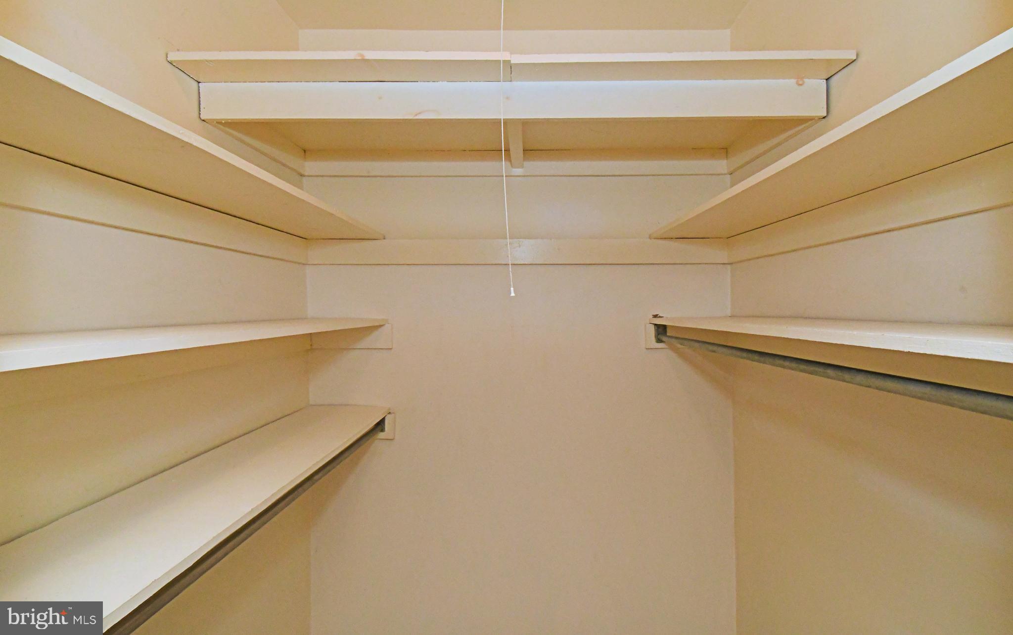 CEDAR GROVE ESTS - Residential Lease