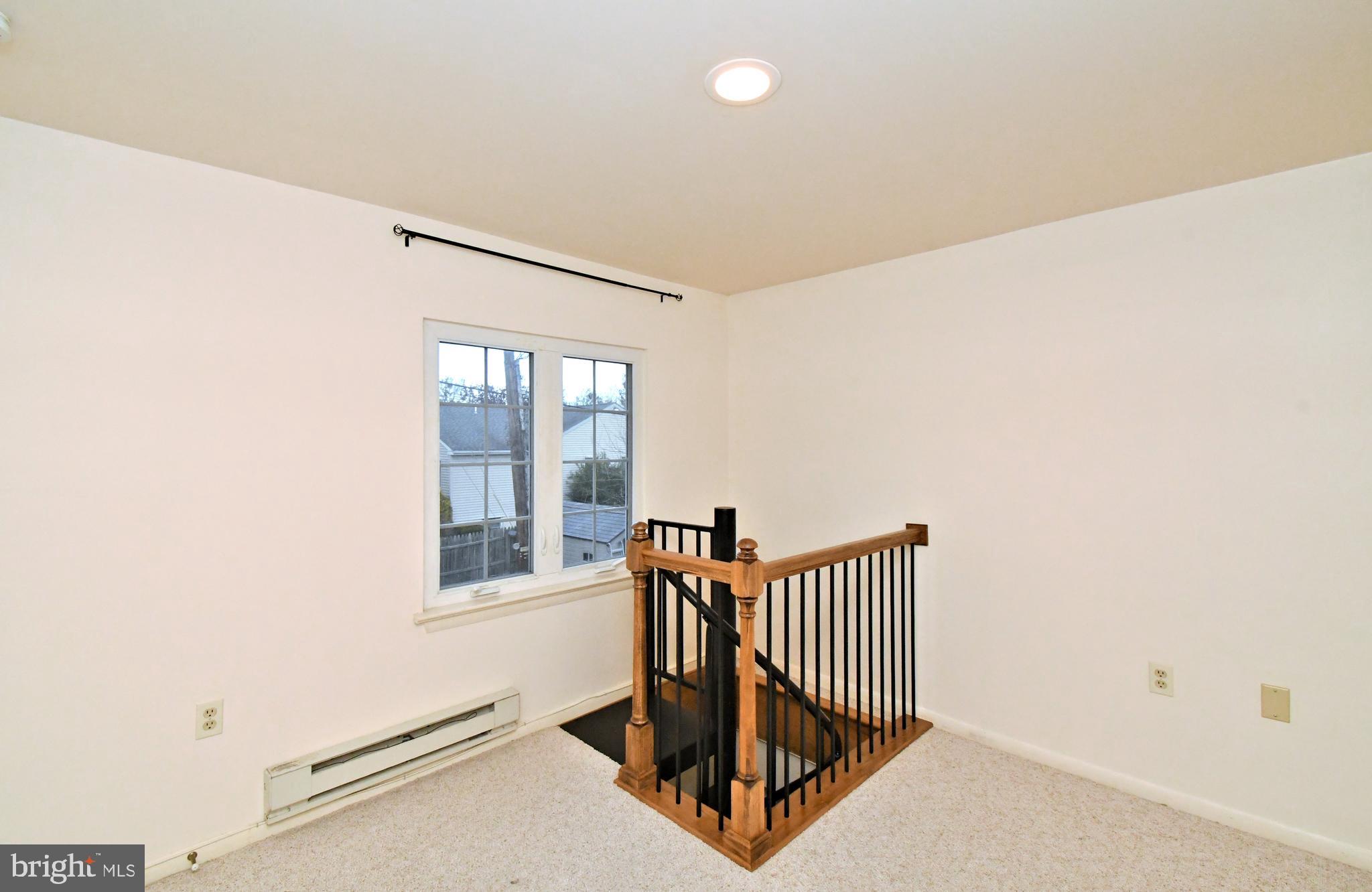 CEDAR GROVE ESTS - Residential Lease