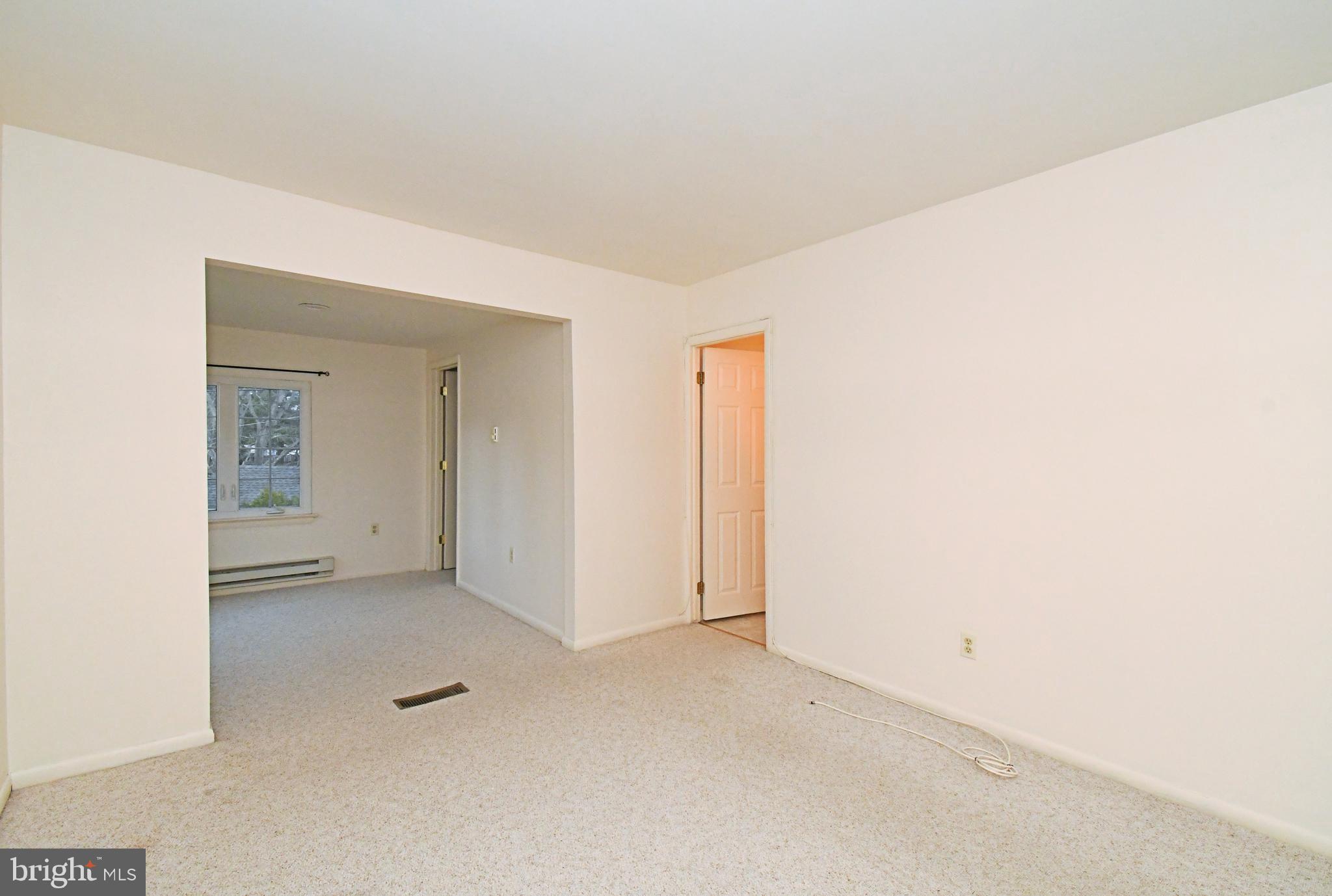 CEDAR GROVE ESTS - Residential Lease