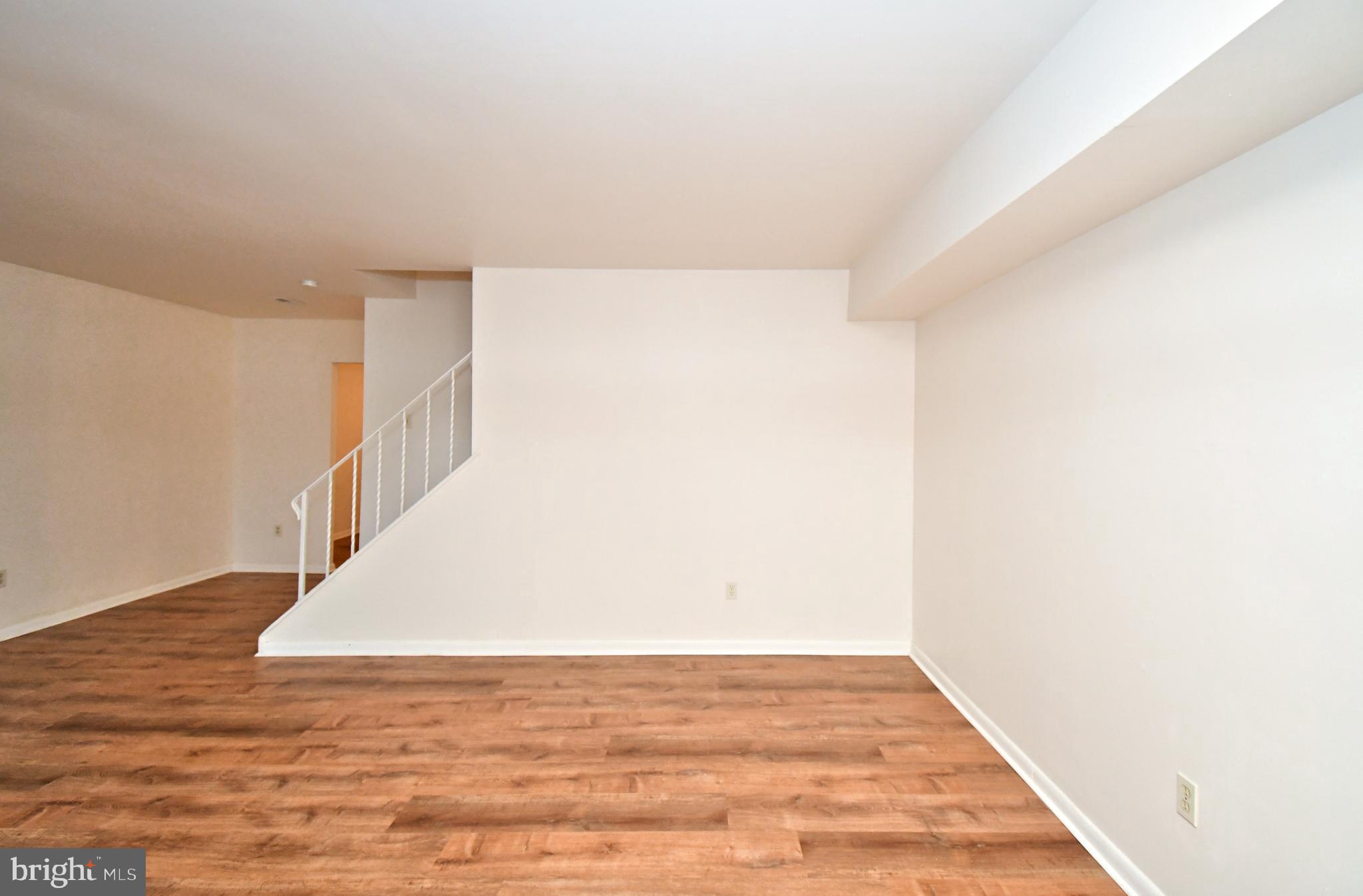 CEDAR GROVE ESTS - Residential Lease