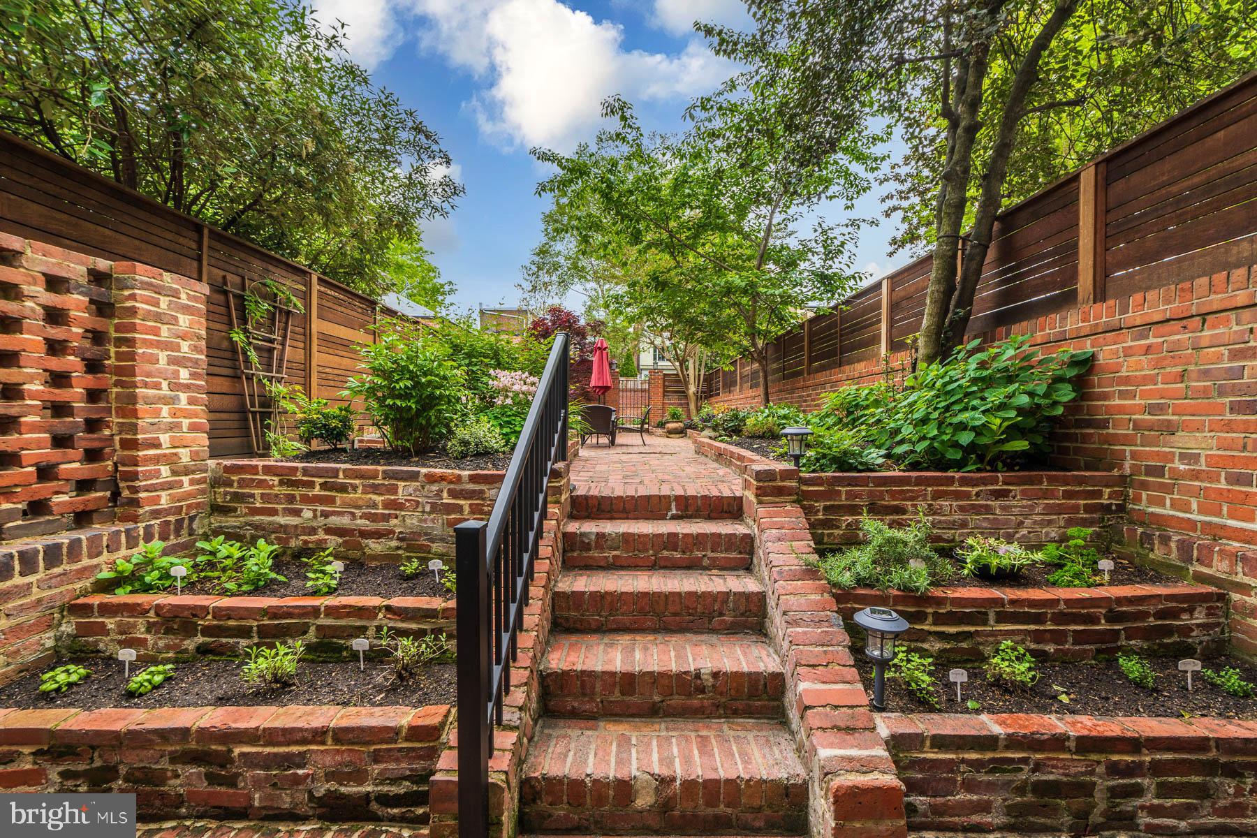 OLD TOWN HISTORIC - Residential