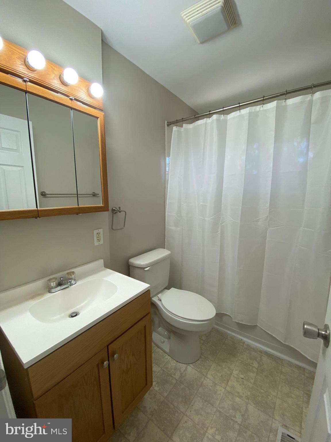 CARRINGTON - Residential Lease