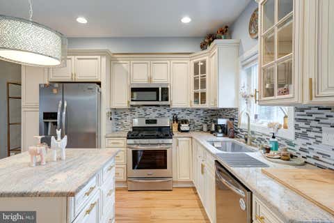 Townhouse For Rent - 1509 S Dorrance Street<br/> PHILADELPHIA, PA 19146