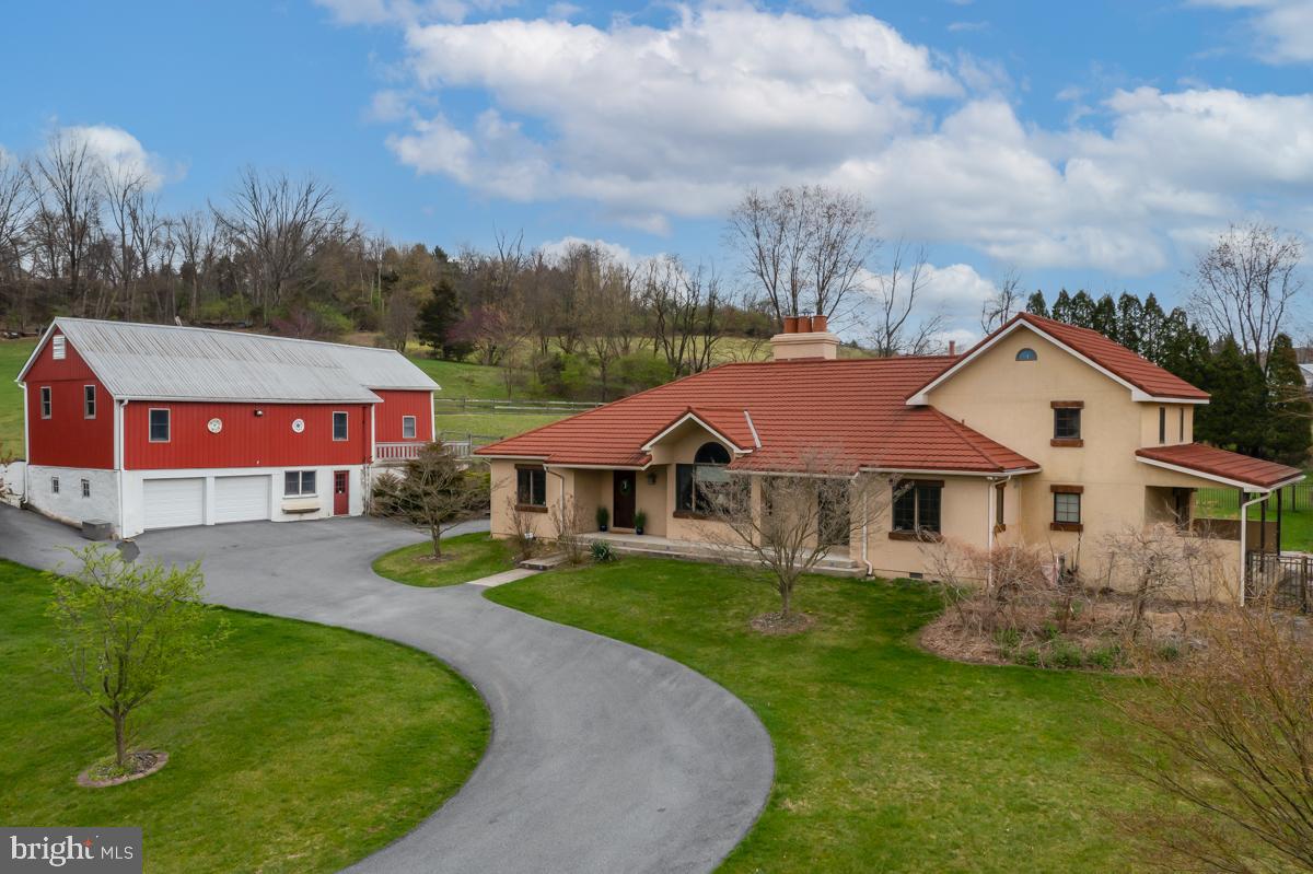 SUMMERHILL - Residential