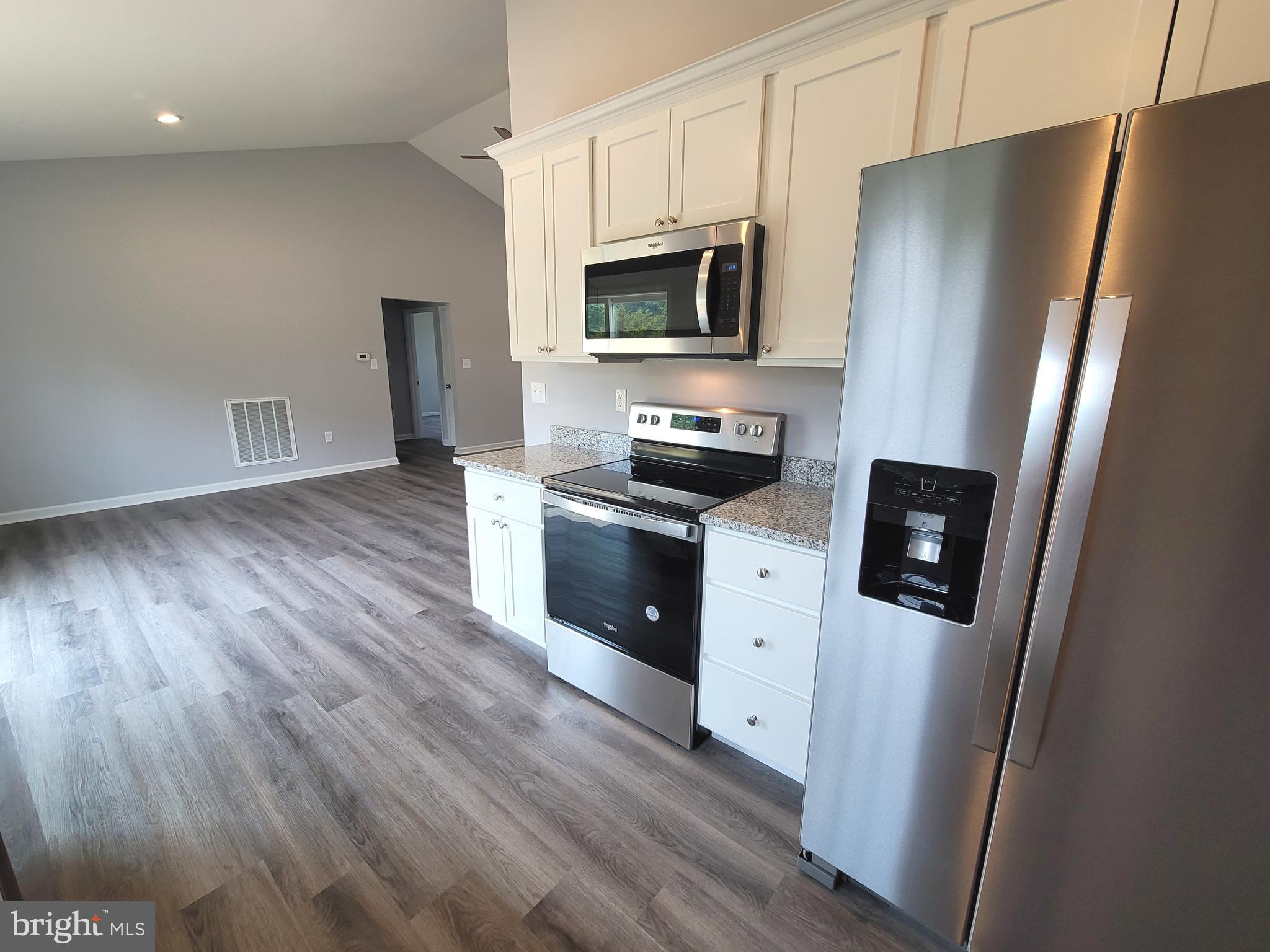 AVON BEND - Residential