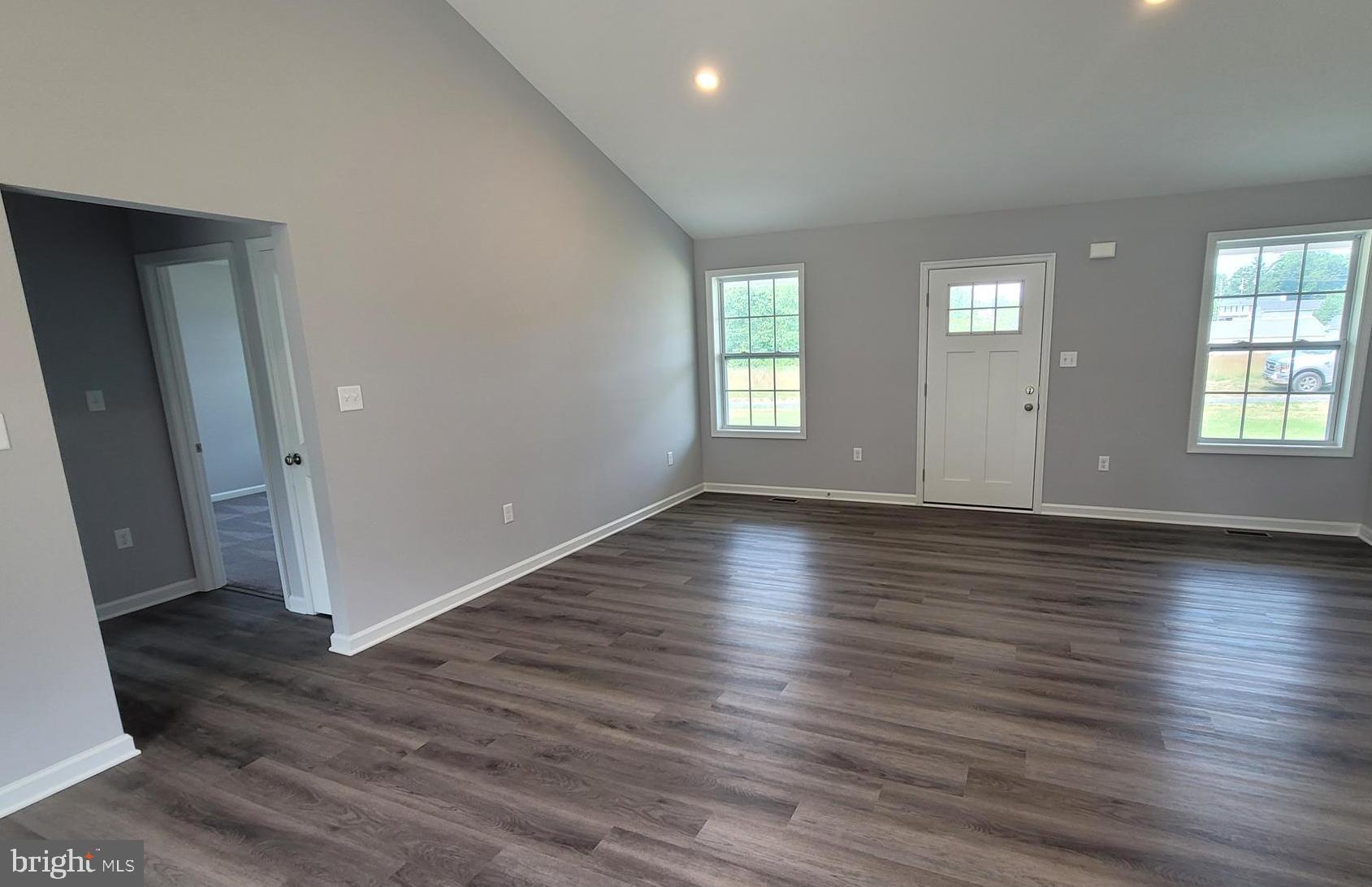 AVON BEND - Residential