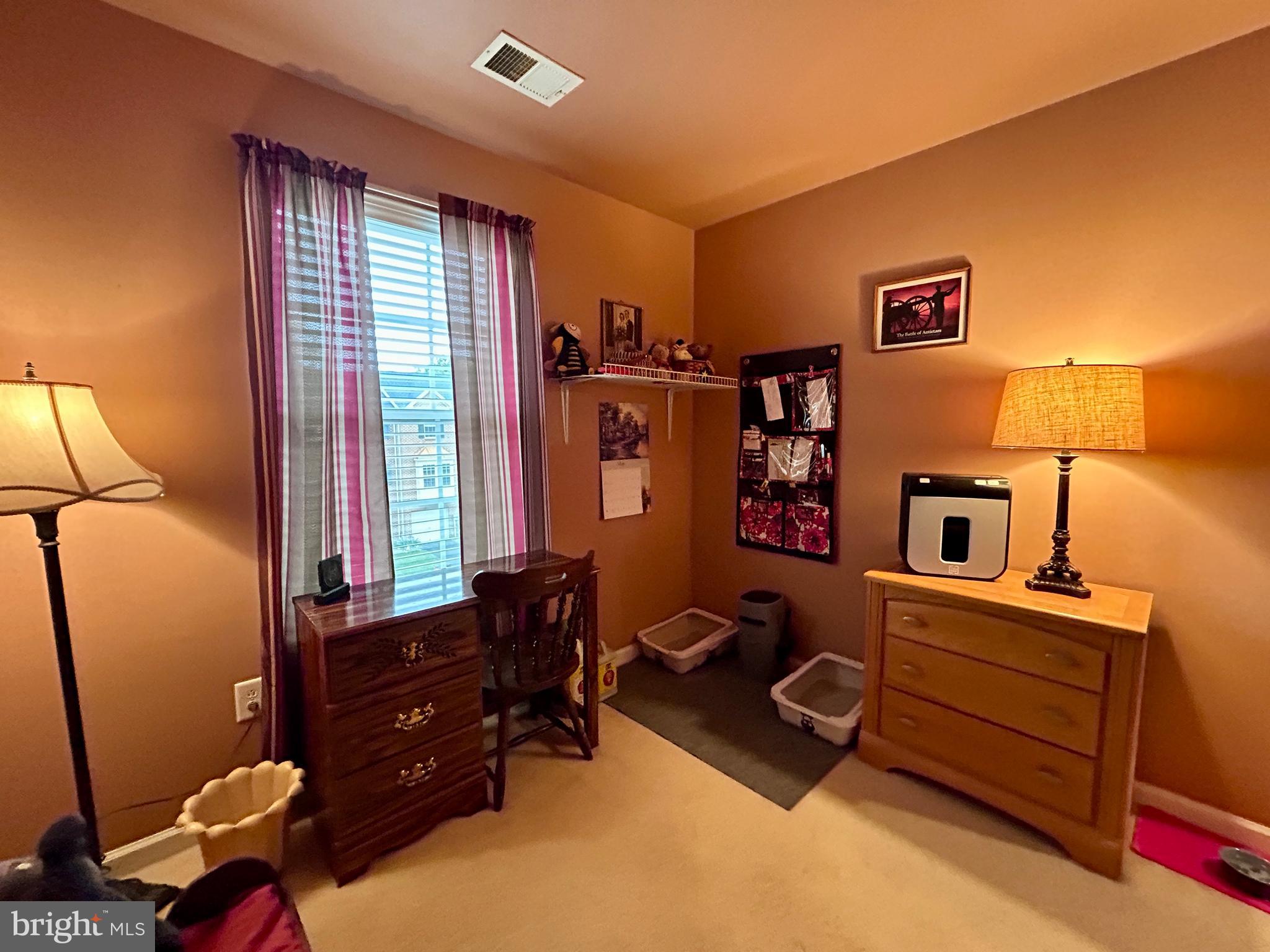 BROOKFIELD - Residential