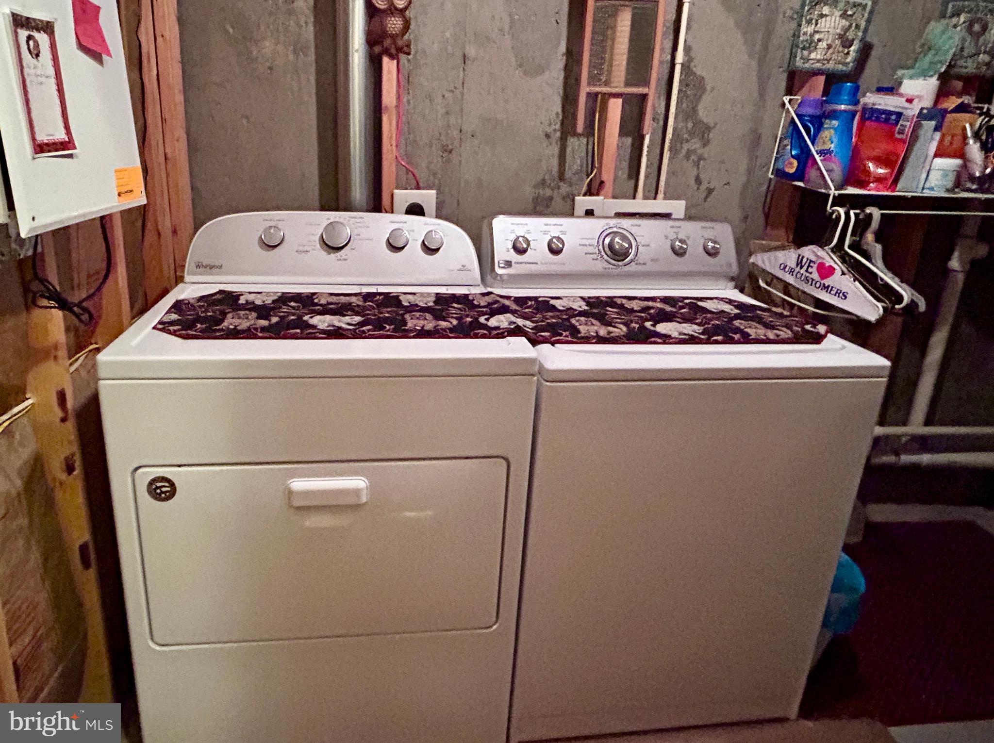 BROOKFIELD - Residential