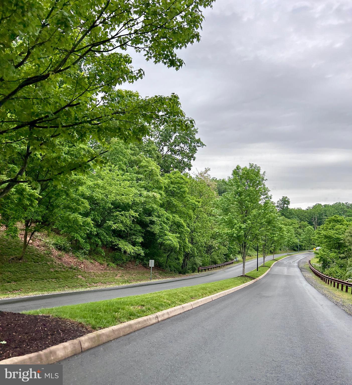 BROOKFIELD - Residential