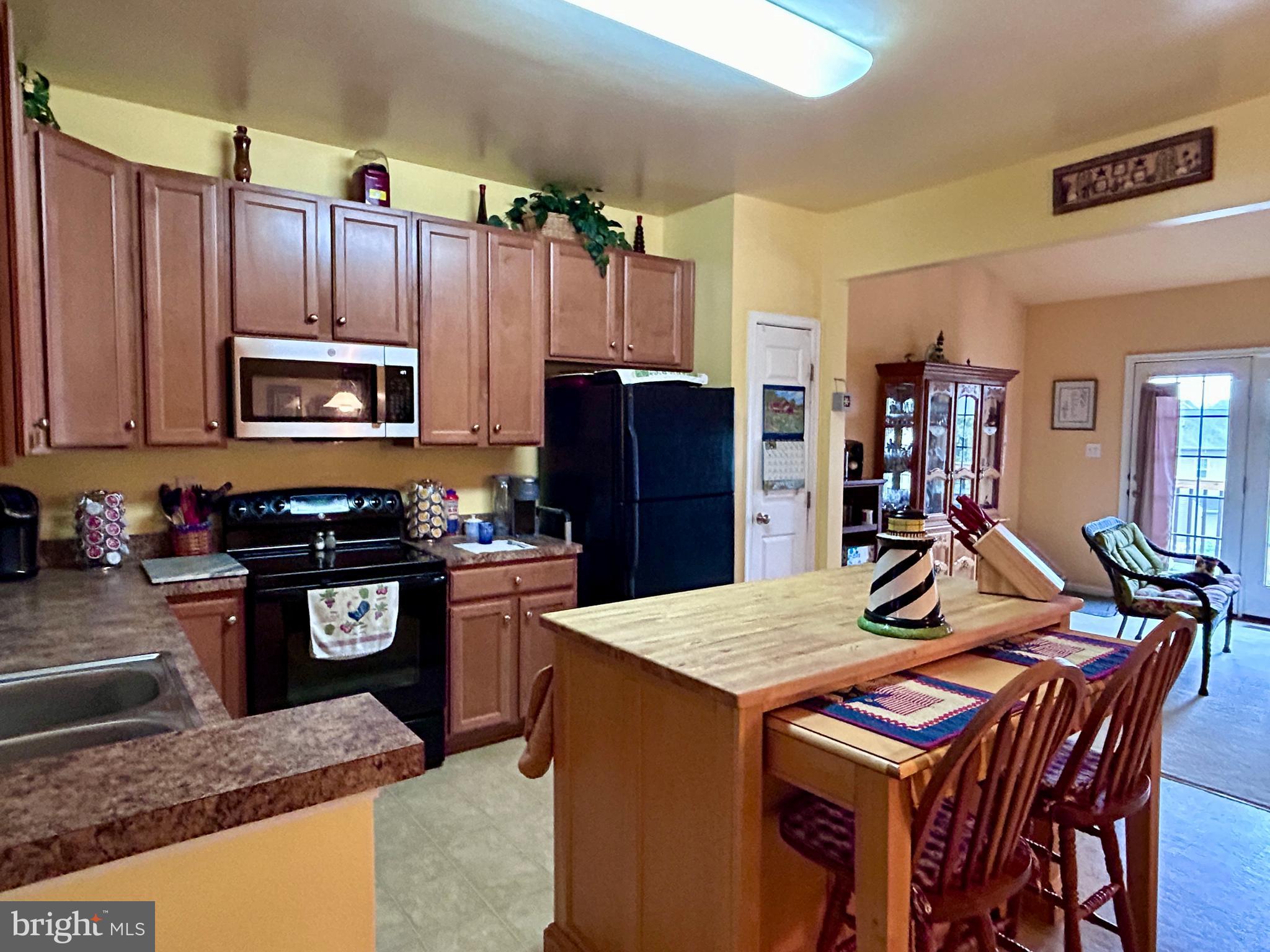 BROOKFIELD - Residential