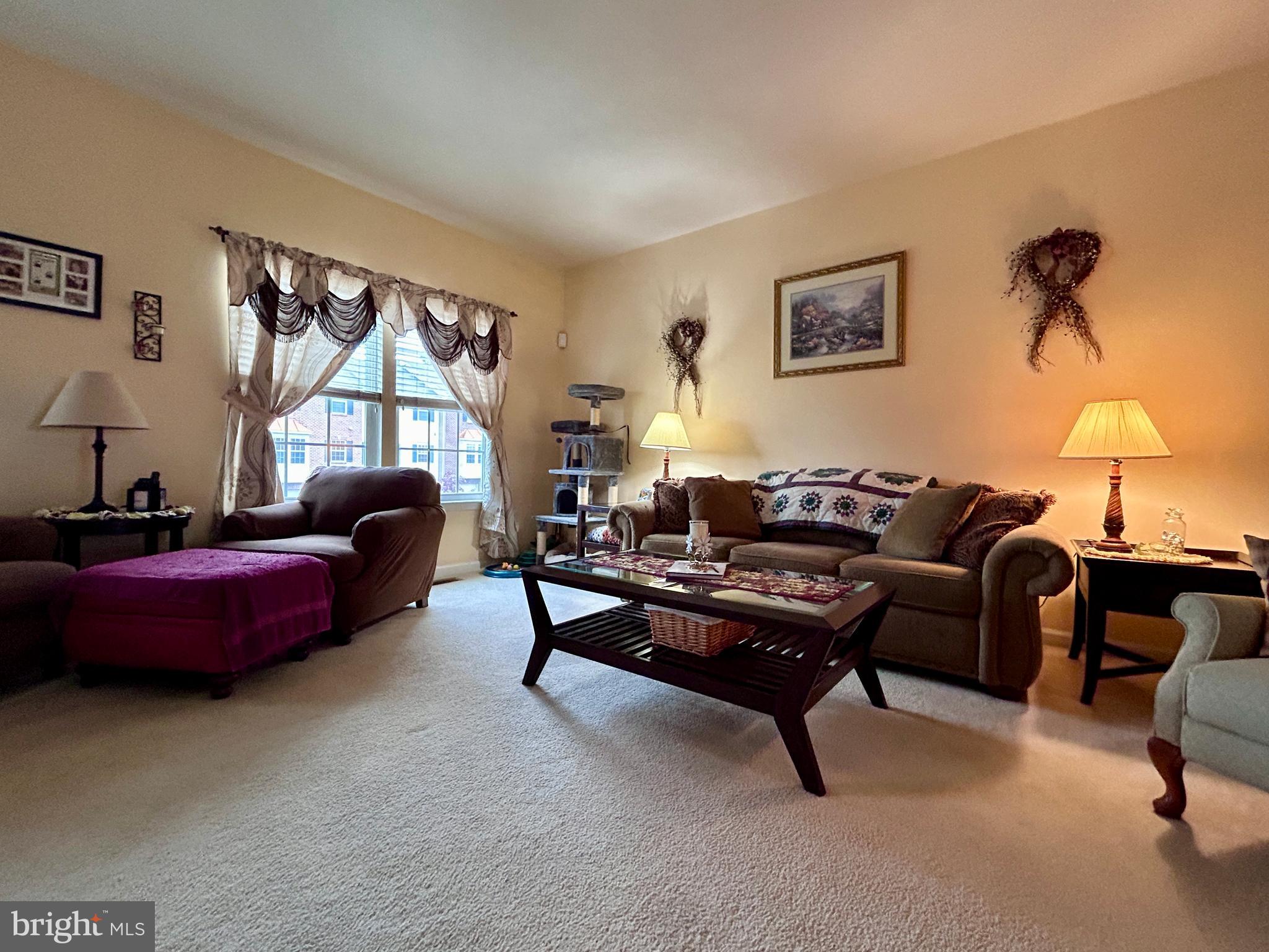 BROOKFIELD - Residential