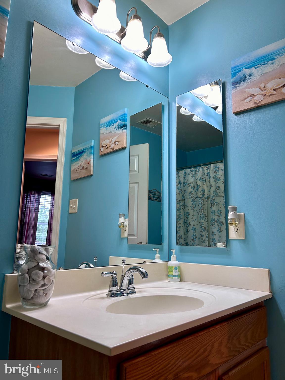 BROOKFIELD - Residential