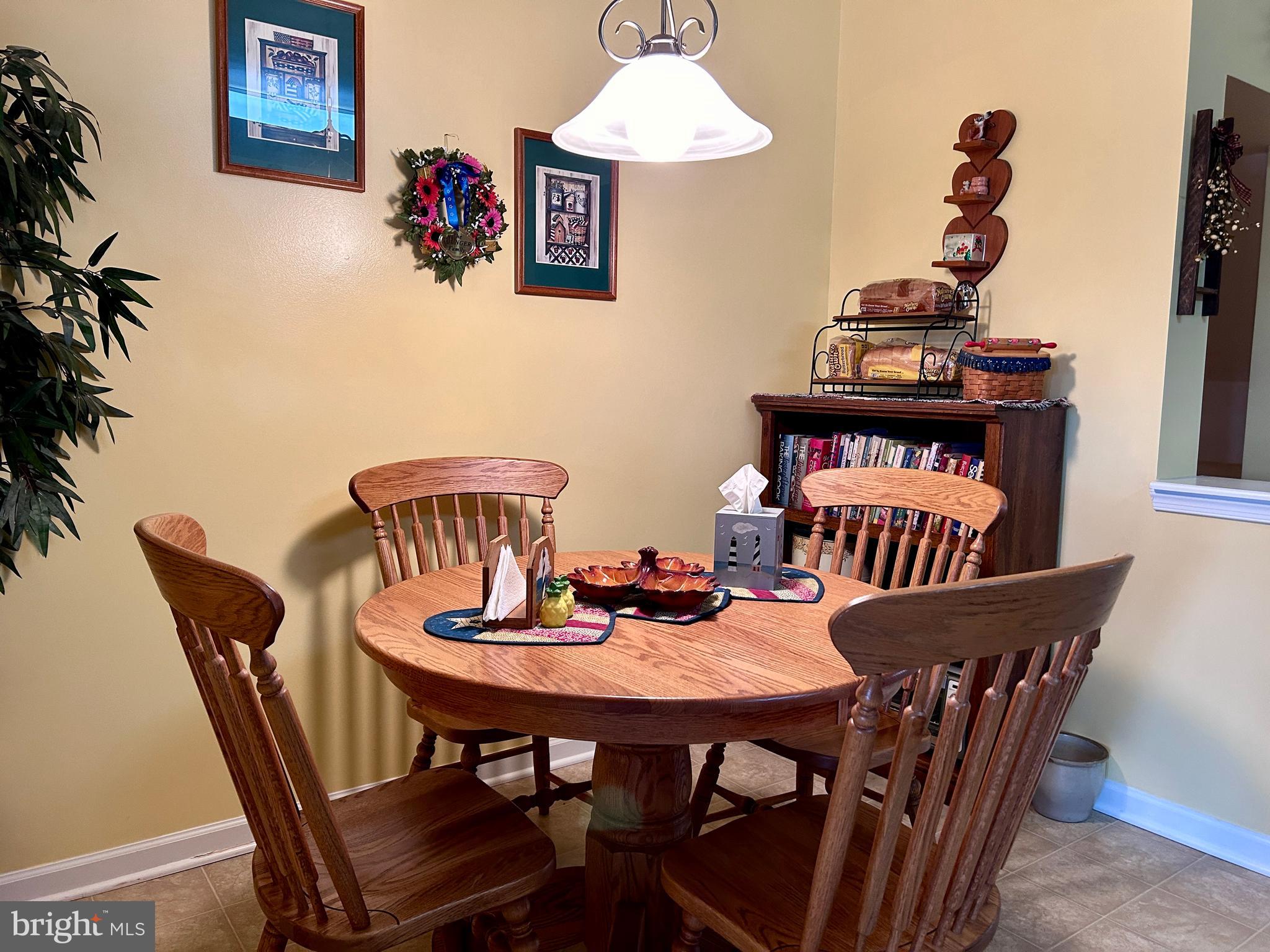 BROOKFIELD - Residential