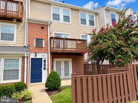 Photo of 4049 Chetham Way, WOODBRIDGE, VA 22192 (MLS # VAPW2130826)