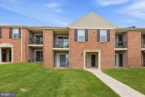 Photo of 26 Wingate Court #113 U-26, BLUE BELL, PA 19422 (MLS # PAMC2194922)