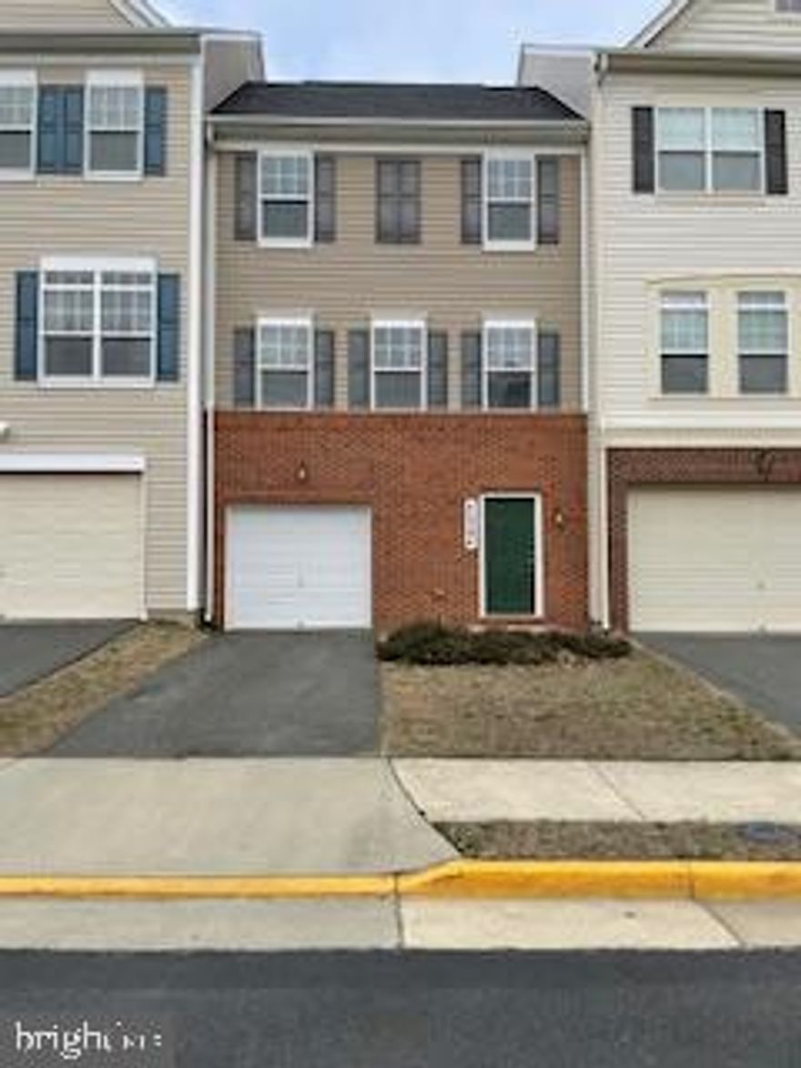 Great condition - cute and clean!  Convenient location yet tucked on a quiet court backing to trees.   Neutral throughout!  Primary Bedroom has walk-in closet and private bath.   Two additional bedrooms and another full bath complete the upper level.  Lots of extra parking.  Private backyard backing to trees.  Nearby community pool .  Call Listing Agent with questions or for link to  apply.