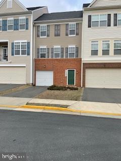 LITTLE RIVER COMMONS - Residential Lease