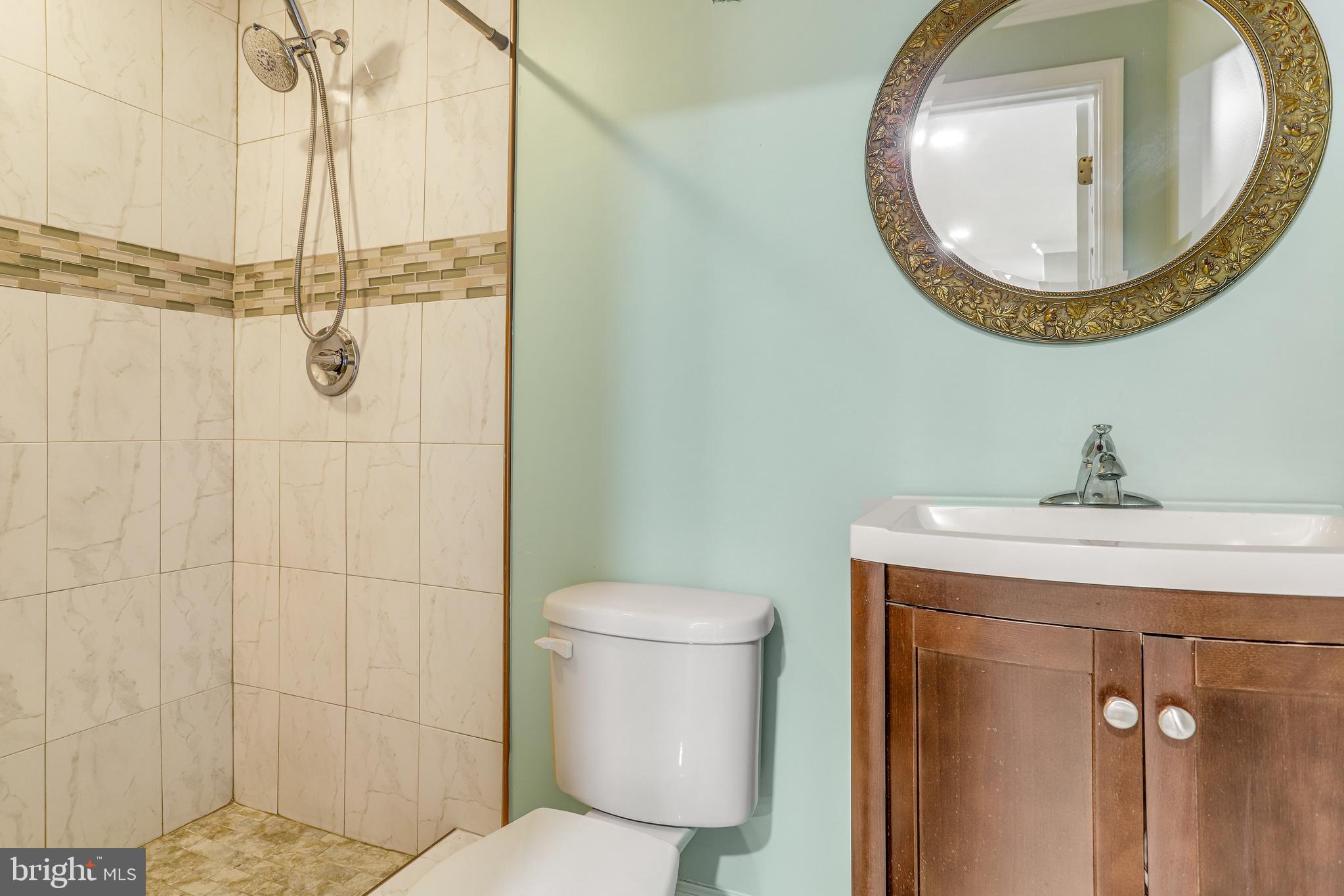 BURGUNDY VILLAGE - Residential